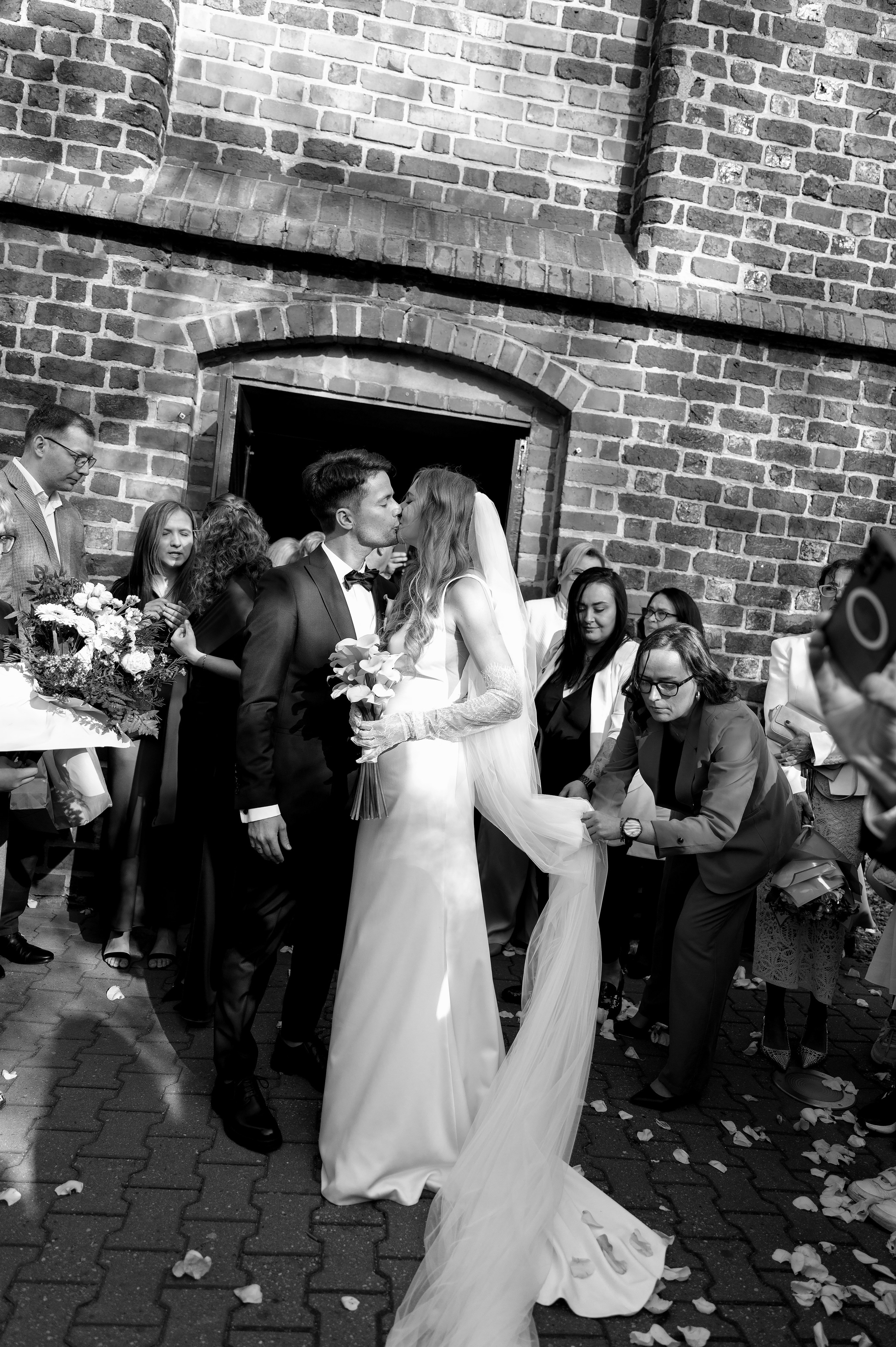 Wedding photographer in Wroclaw Warsaw Krakow Margarita Tuleiko