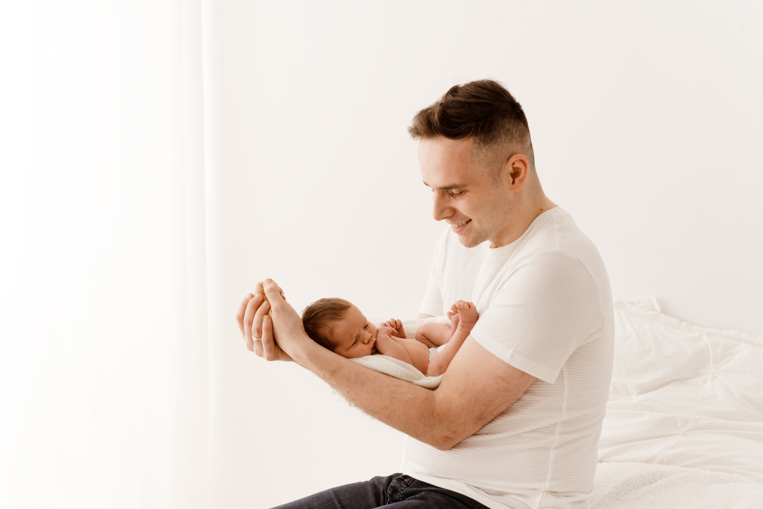 Sesja noworodkowa malutkiej Antosi. Fotograf Łódź - sesja ciążowa, noworodkowa, dziecięca. Studio w Łodzi