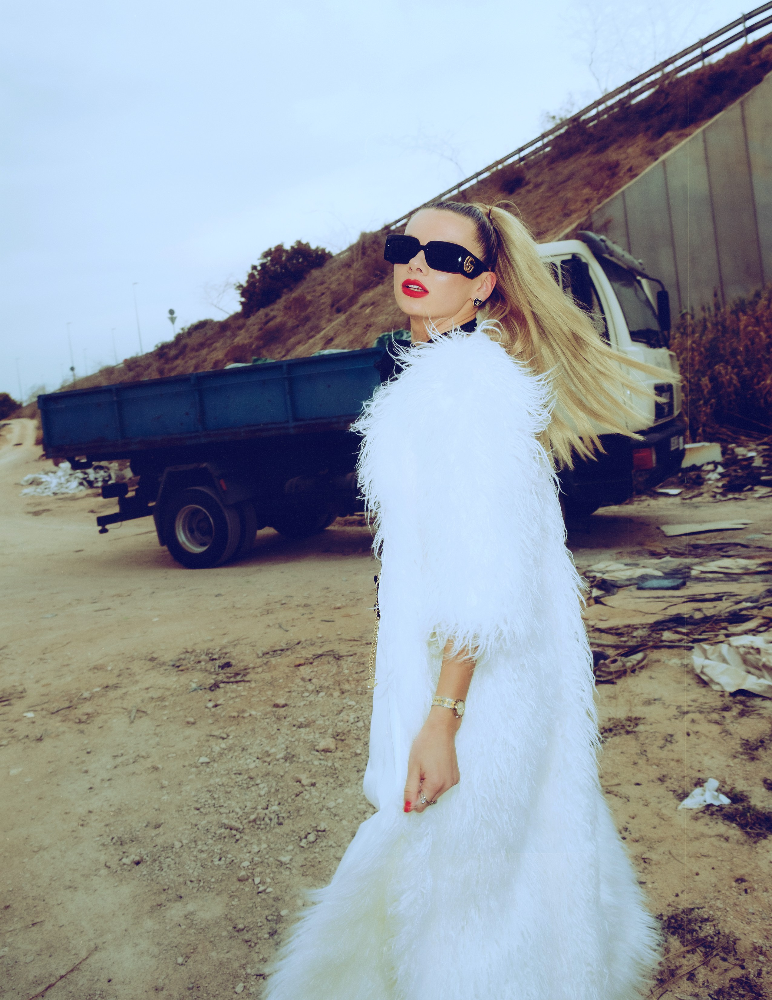 Эффектная фотосессия, необычные локации и стильные образы — Фотограф Андрей Луковников