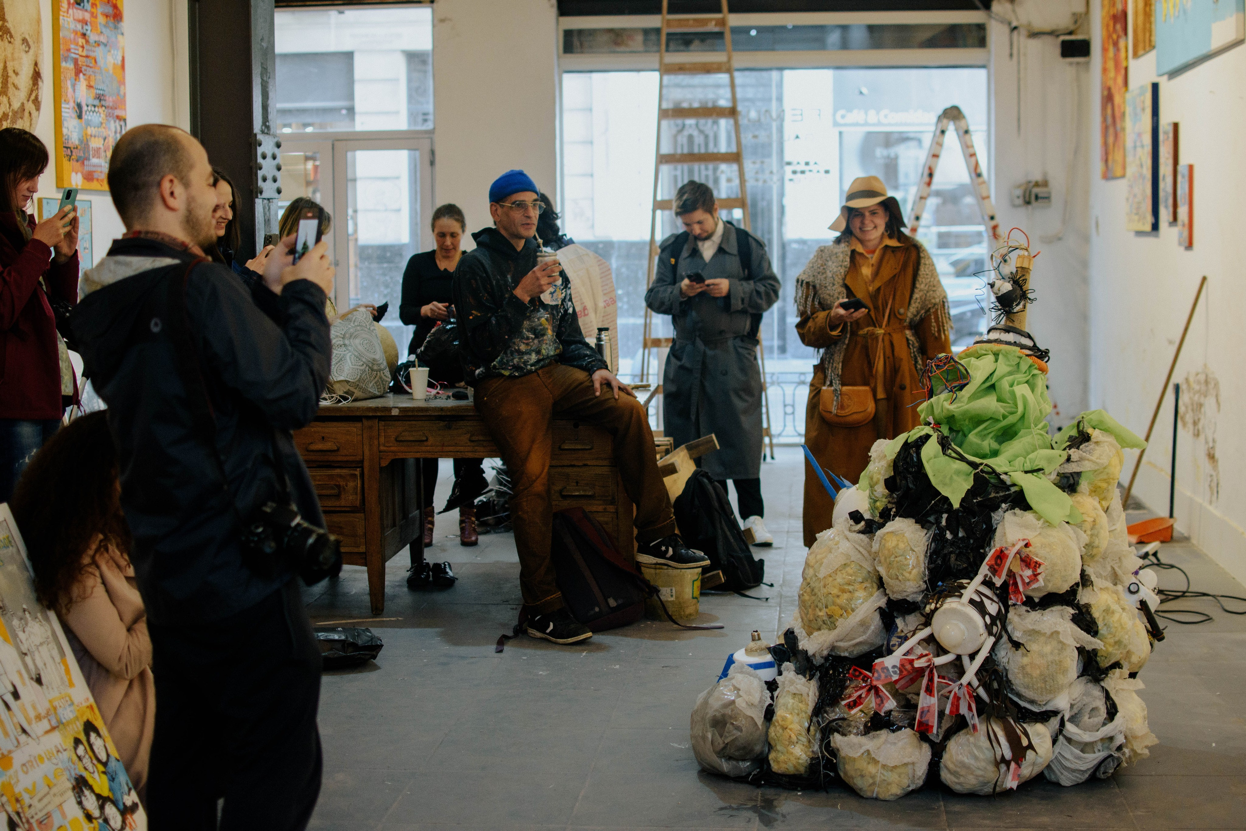 Galeria Femur. Photographer @elmirkami in the city of Buenos Aires