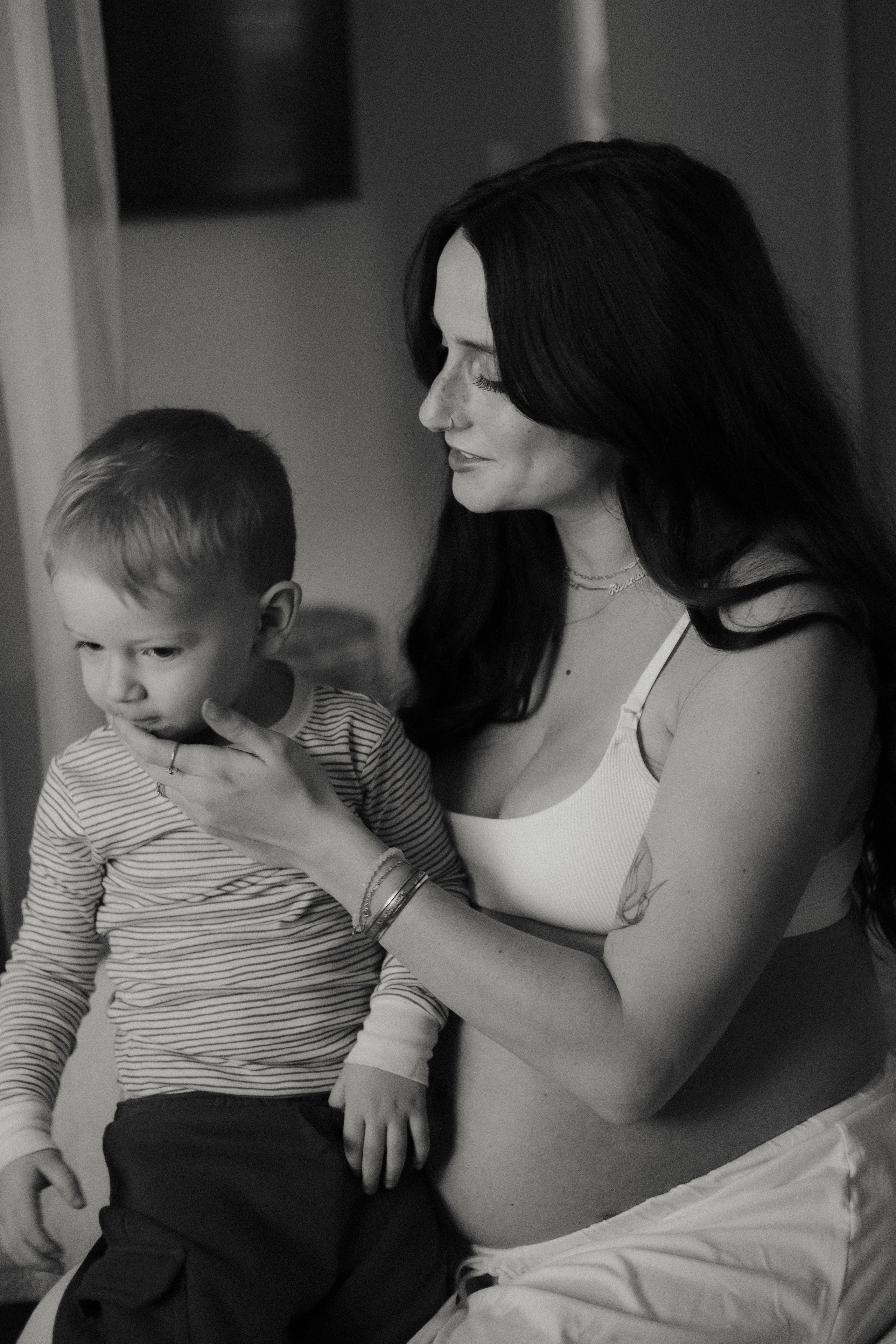 Richmond, VA Maternity Photographer | Editorial & Documentary Portraits. Family Photographer Richmond VA | Anna Dobrovolskaia