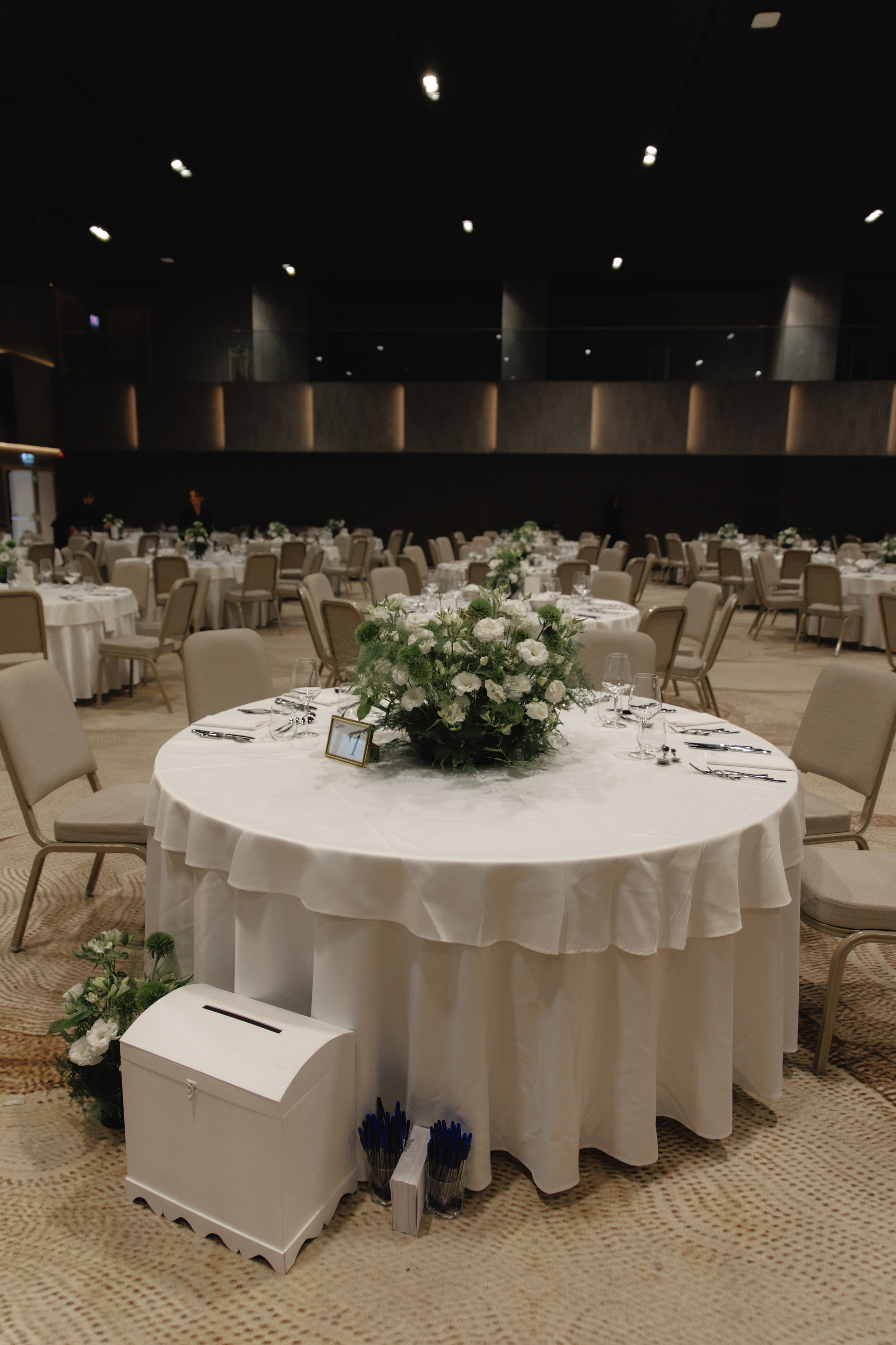 George & Alina | Wedding at Hotel Timisoara. Wedding photographer and videographer based in Timisoara, Romania