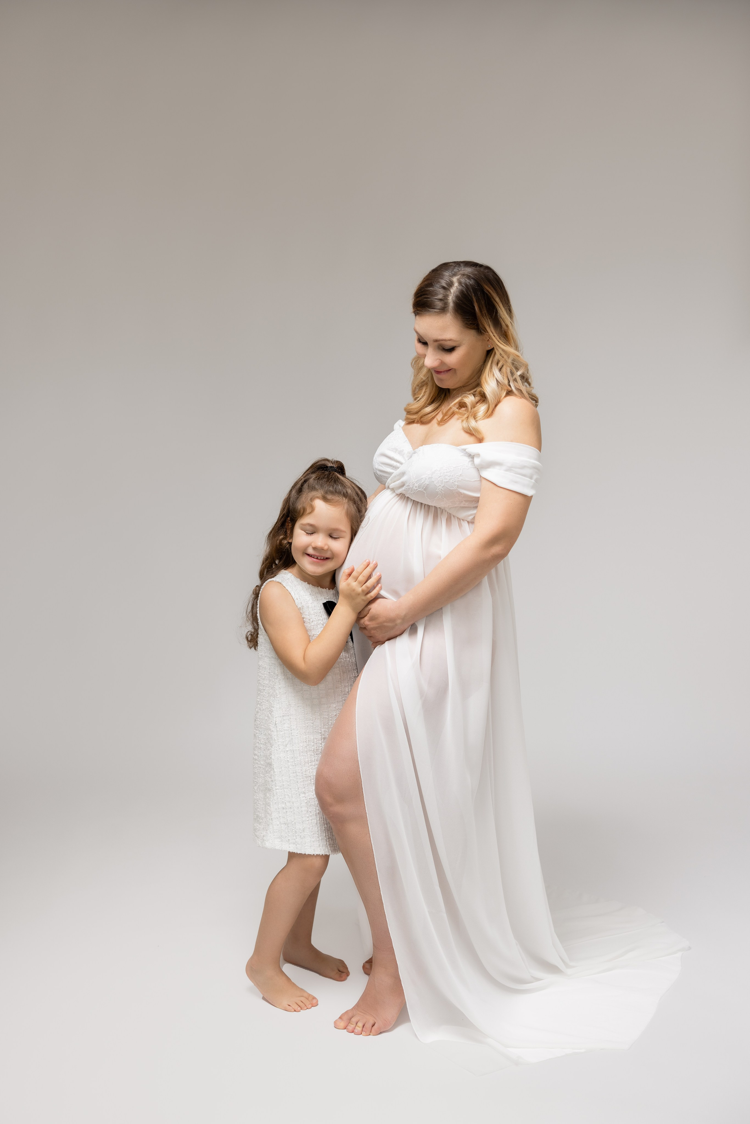 Babybauchshooting. Neugeborenenfotografie Pforzheim Katharina Jozic