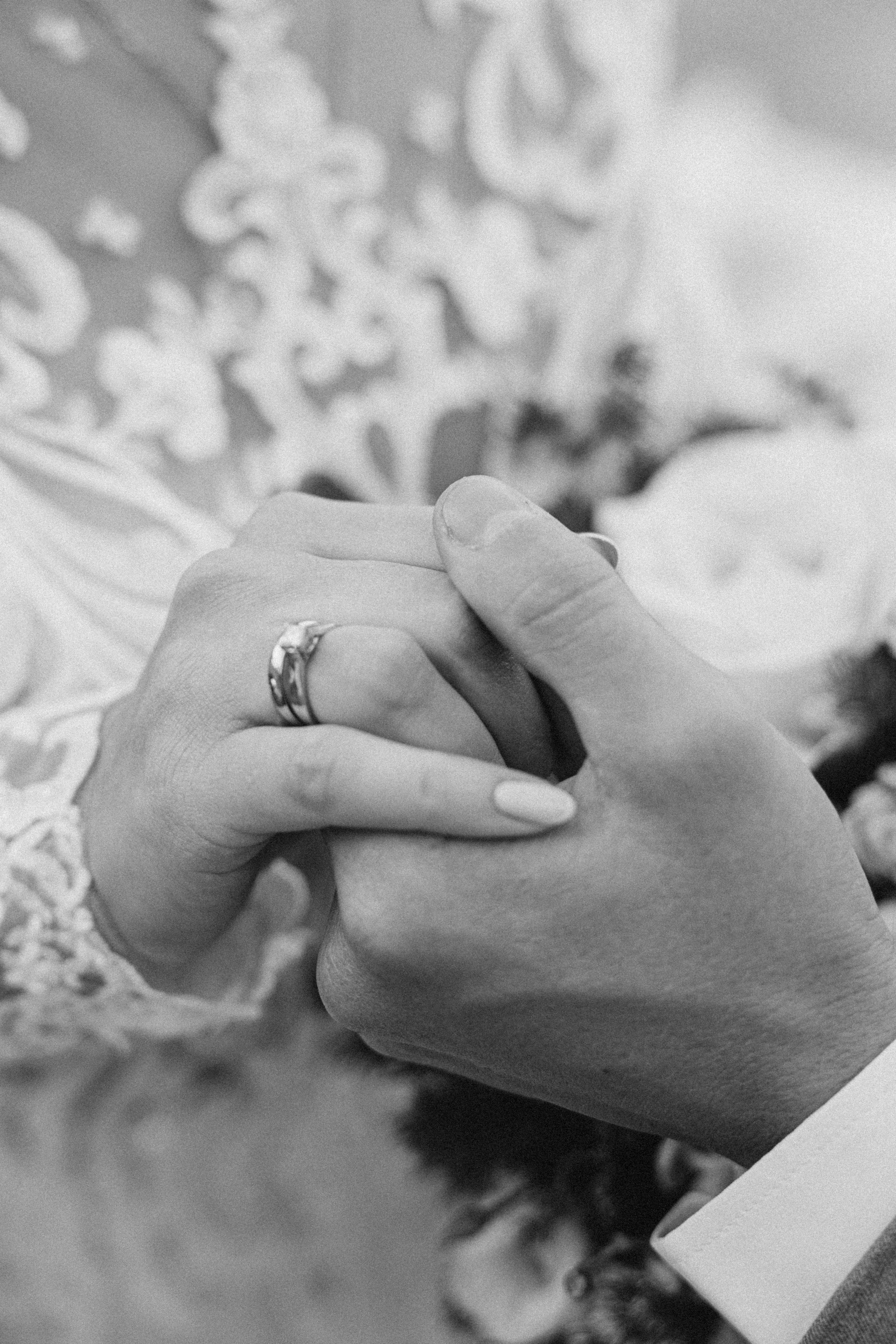 Wedding photo session in South of France. Eugénie Smirnova — your photographer in Toulouse and southwest France