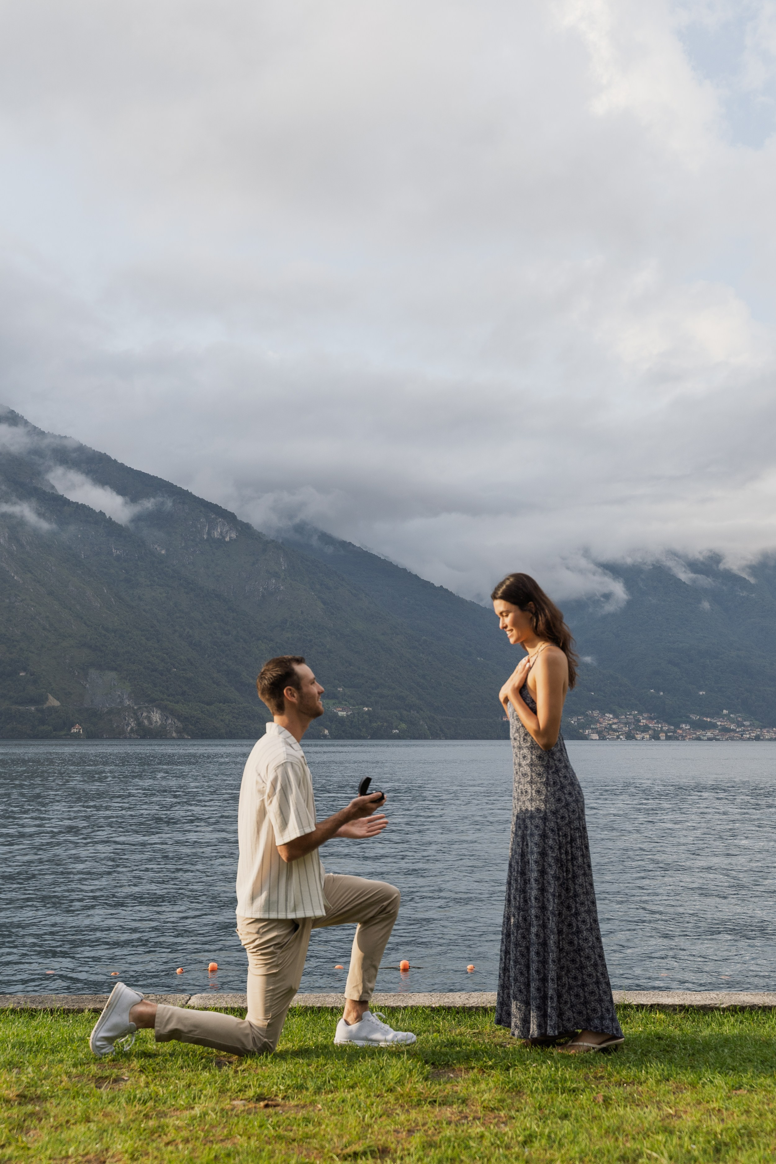 Proposal Photographer in Lake Como