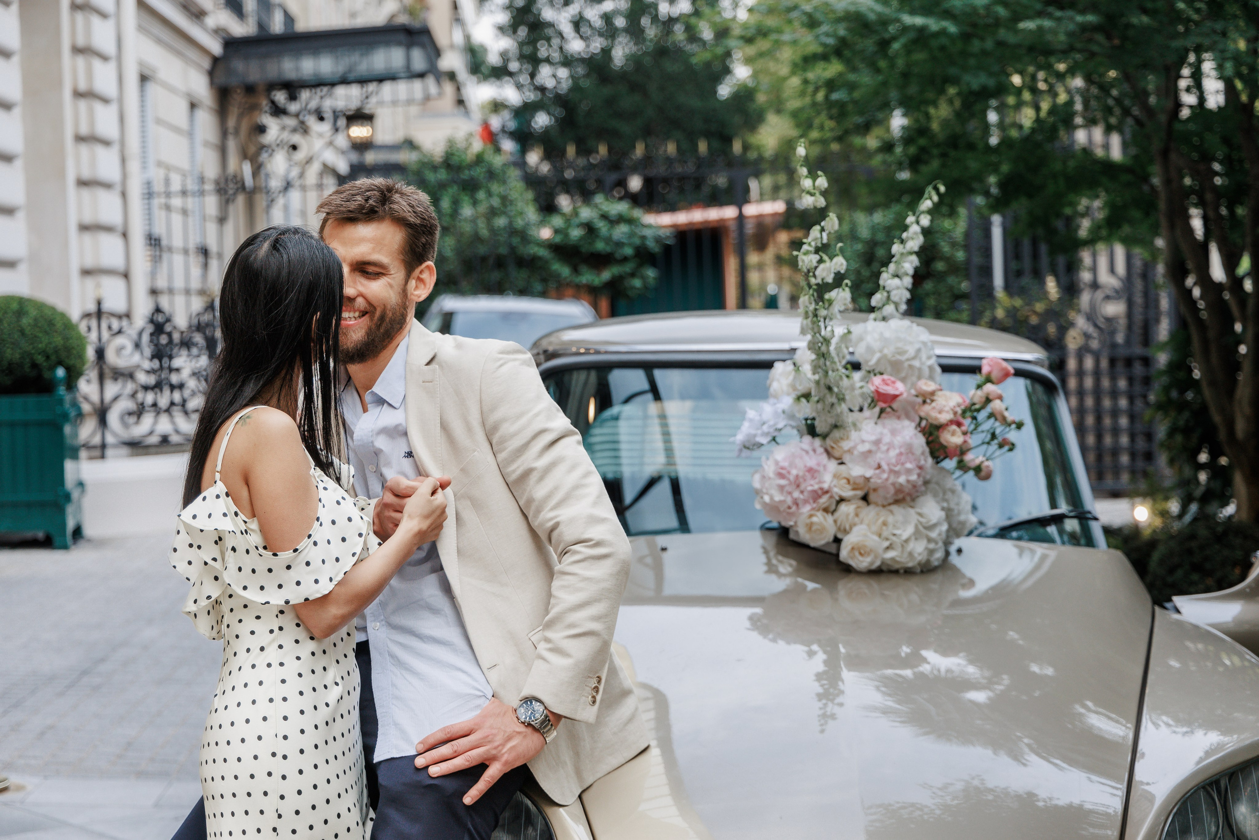 Paris Photo Tour in a Classic DS23 Pallas. Photographe à Paris