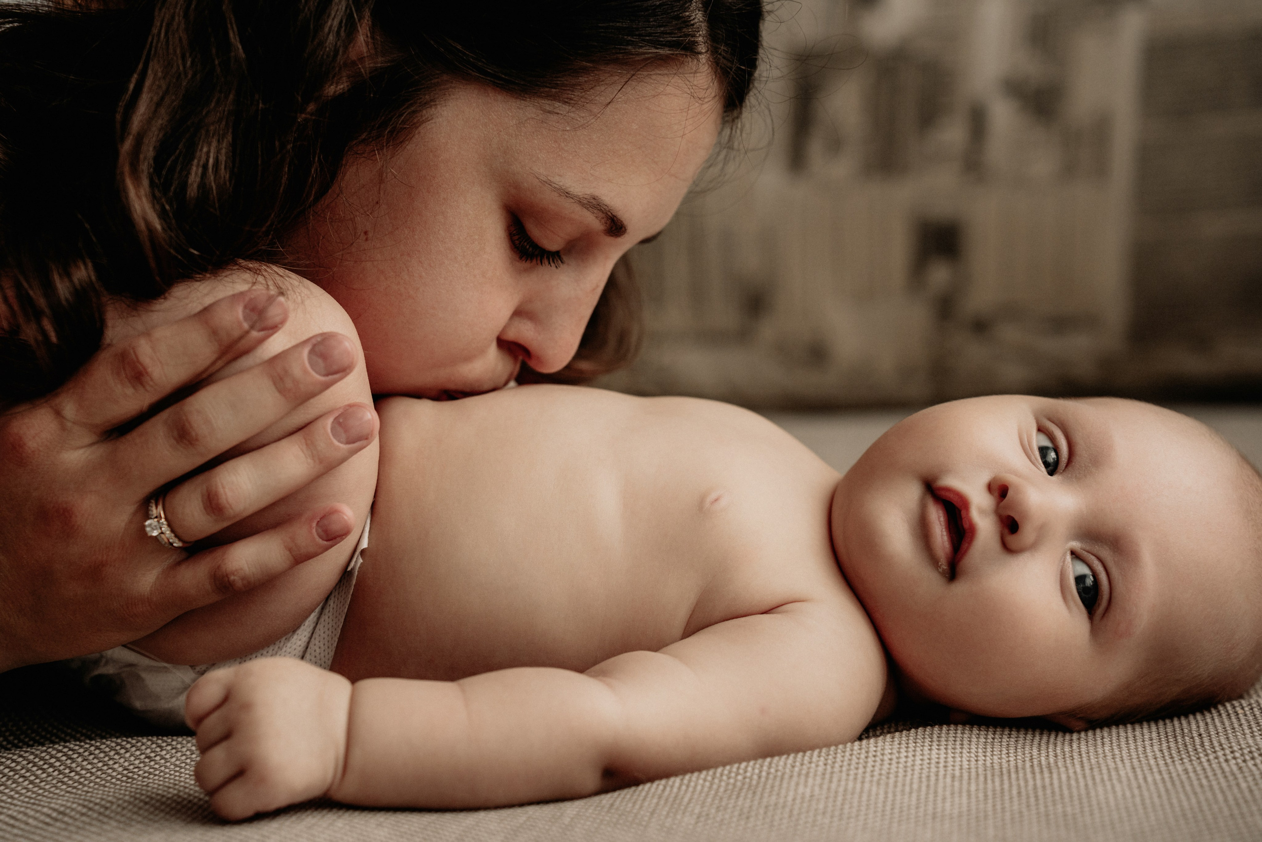 Mother & Newborn Photography – Intimate & Emotional. Alisa Tant — Family and newborn photographer Bucks County, Montgomery county, Philadelphia, NJ