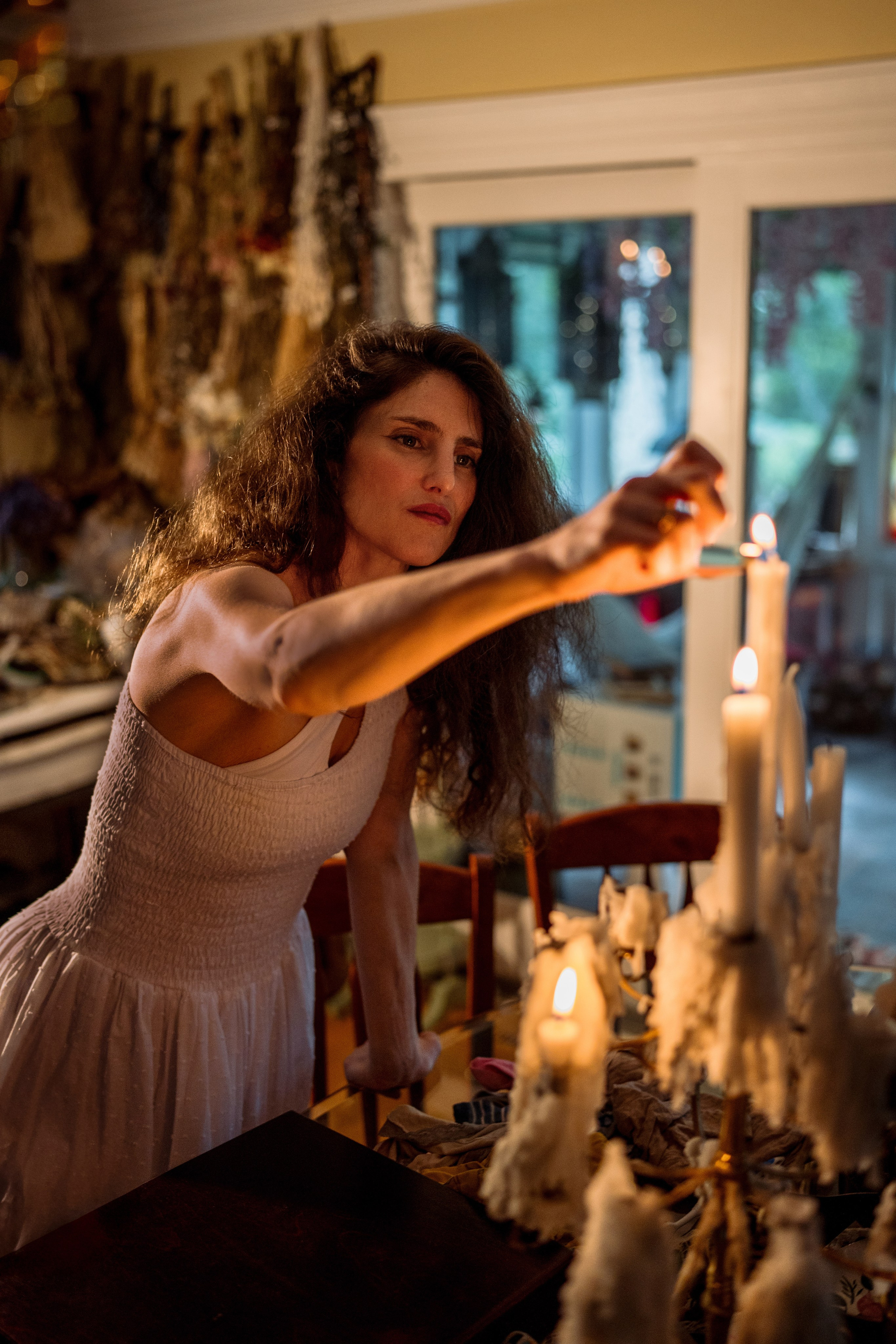 Family Photoshoot at Home in Philadelphia – Warm & Candid. Alisa Tant — Family and newborn photographer Bucks County, Montgomery county, Philadelphia, NJ