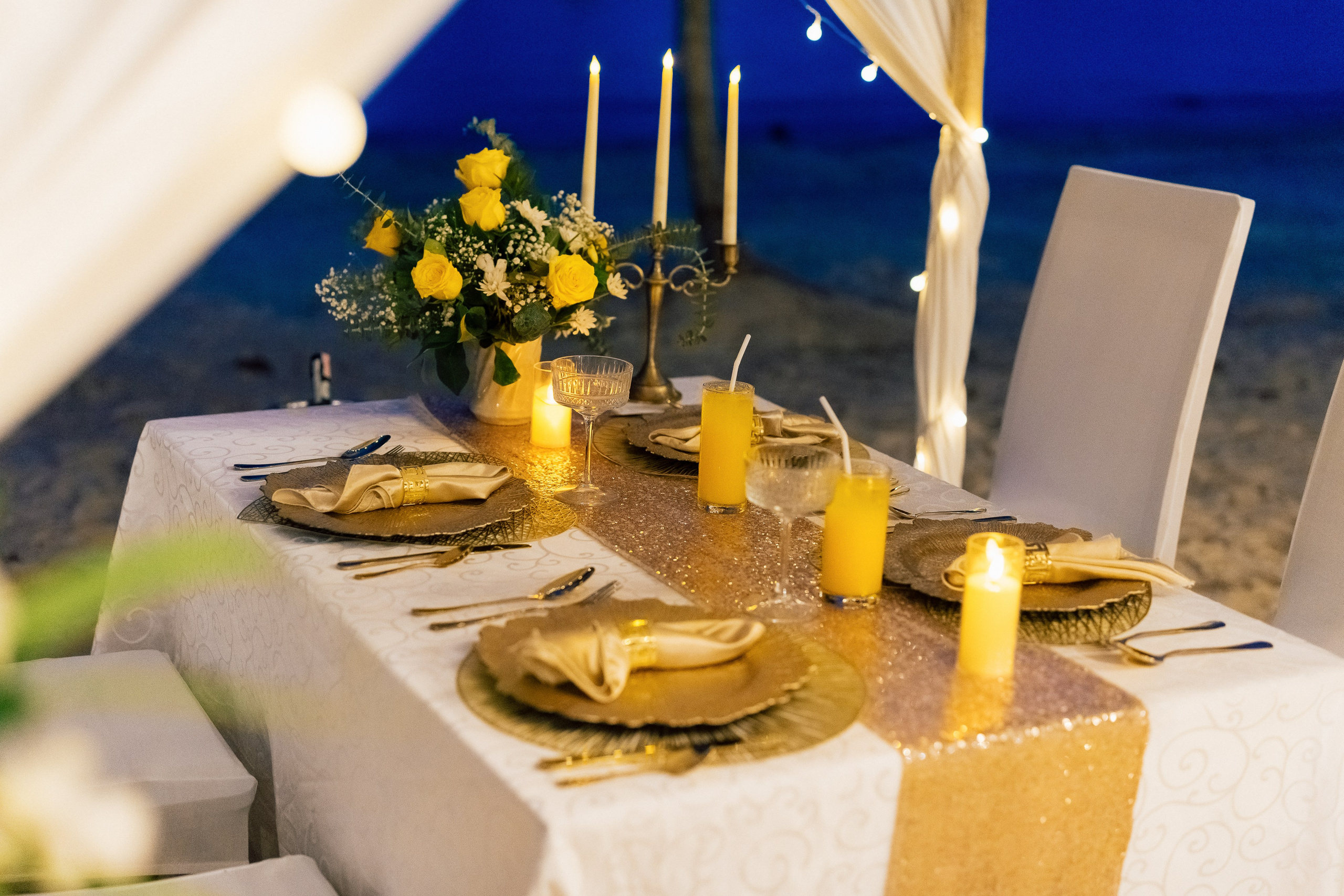 Dinner after ceremony. Буддийская свадебная церемония на Самуи, Таиланд