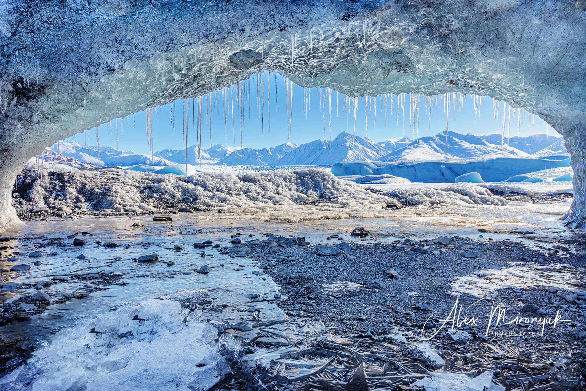 Ice Caves Adventure. Pet, Senior, Landscape, portrait studio, photographer in Miami and Sou