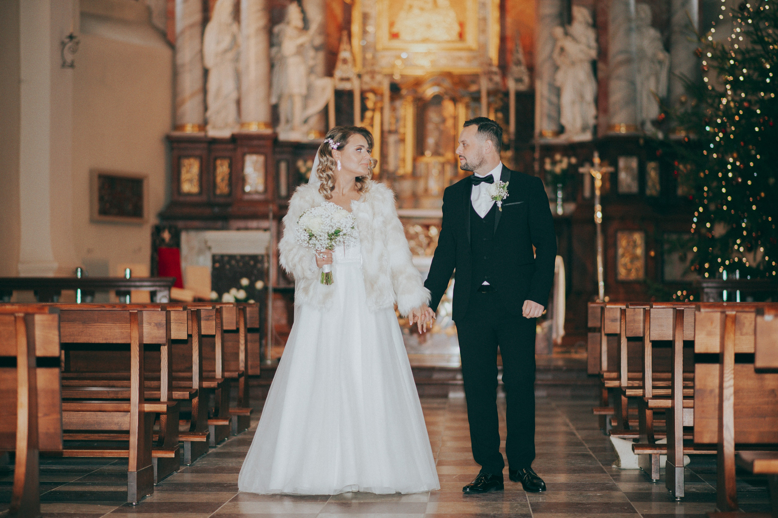 Vestuvių fotosesija, ceremonija, Vestuvių pasiruošimo fotografavimas. Vestuvių fotografas Vilnius Trakai kaina vestuvių fotografavimas fotografė personal.lt photogrpahy kainos jaunoji jaunikis nuotaka santuoka vestuvės, profesionali natūrali meninė reportažinė klasikinė fotosesija