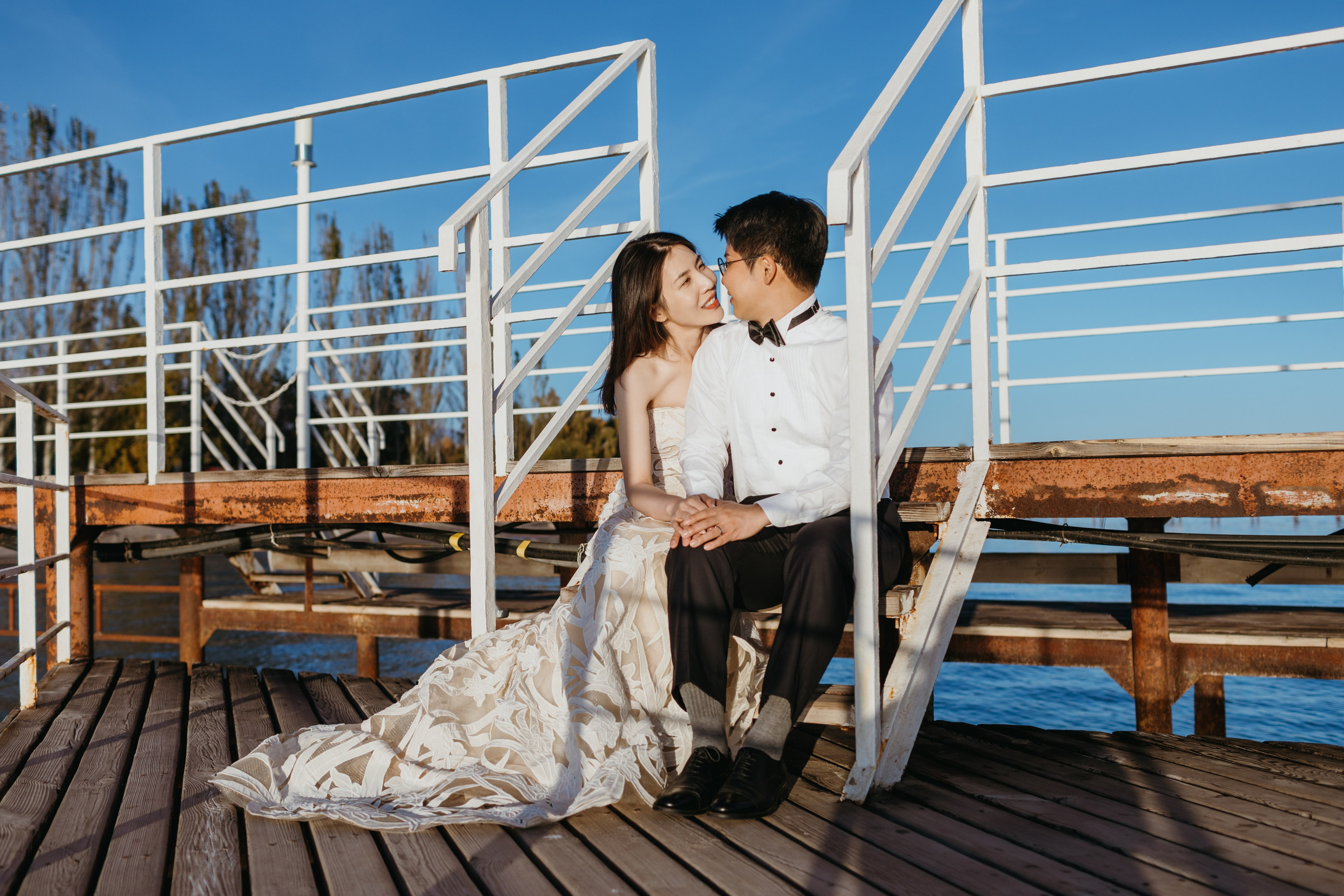 Чесан и Лиса (South Korea) — свадебная фотосессия на Иссык-Куле, пансионат “Каприз” | Chisun & Lisa — Issyk-Kul Lake wedding photos, Capriz. Фотограф в Бишкеке Оксана Шувалова