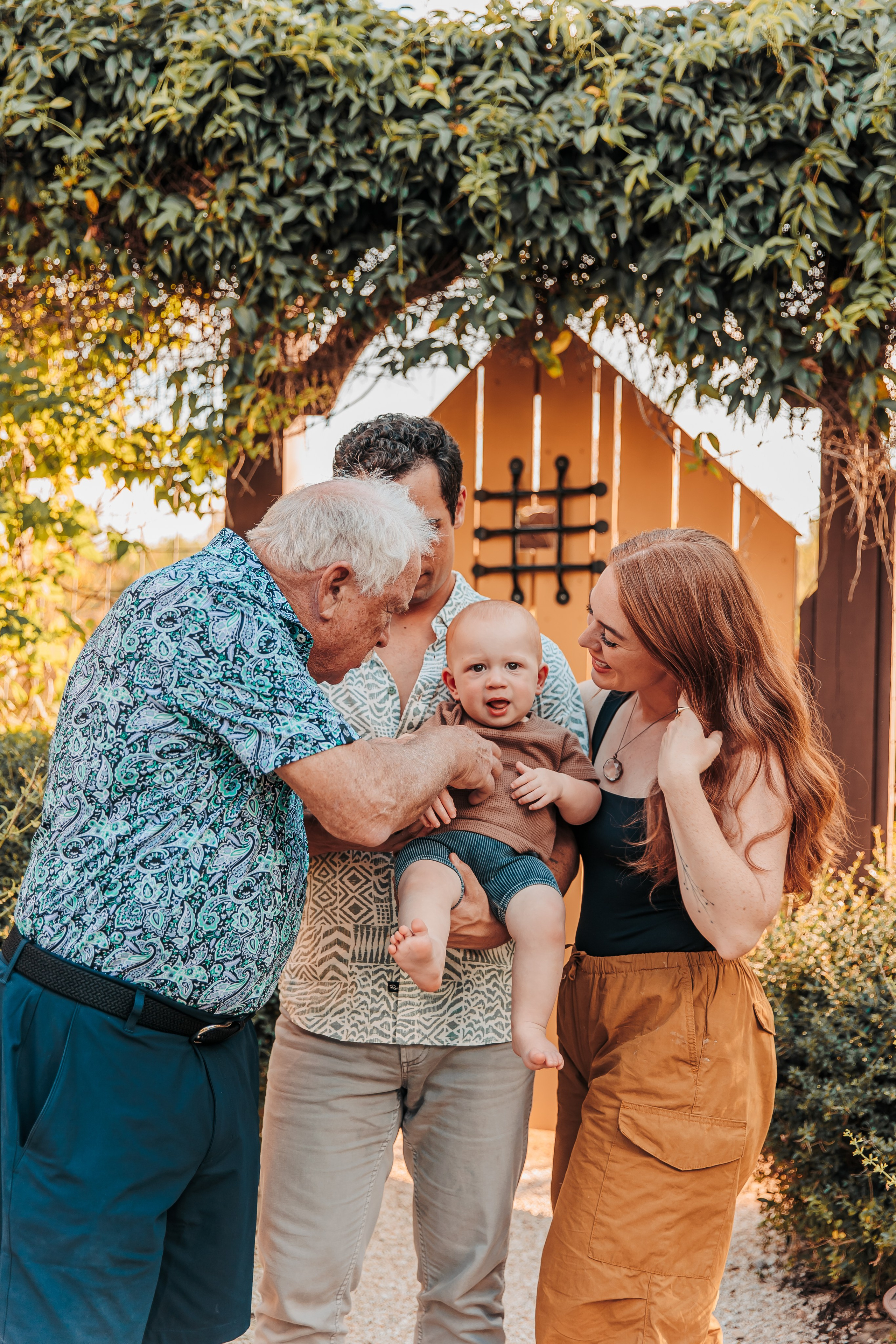 HAWK’S 1ST BIRTHDAY. AUSTIN, TEXAS. A FRIENDS AND FAMILY GATHERING. Professional Photography in Austin, TX — Family, Newborn, Maternity