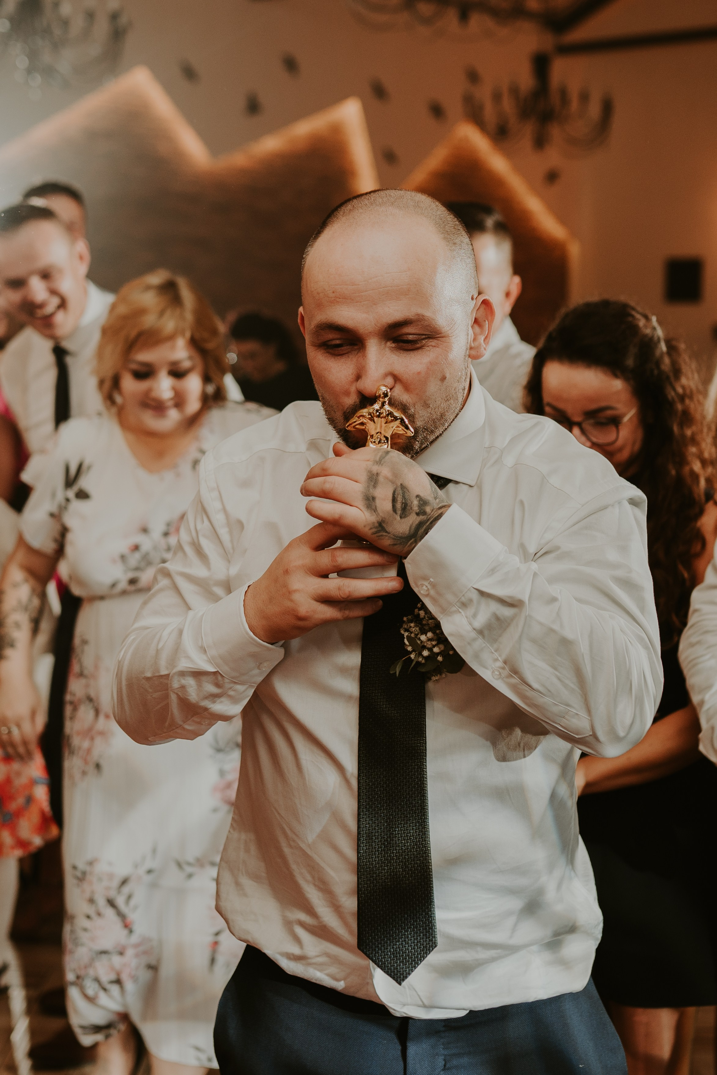 Trzy Drzewa: wspaniała uroczystość Wiktorii i Kamila. Karkowskafoto - fotografia miłości