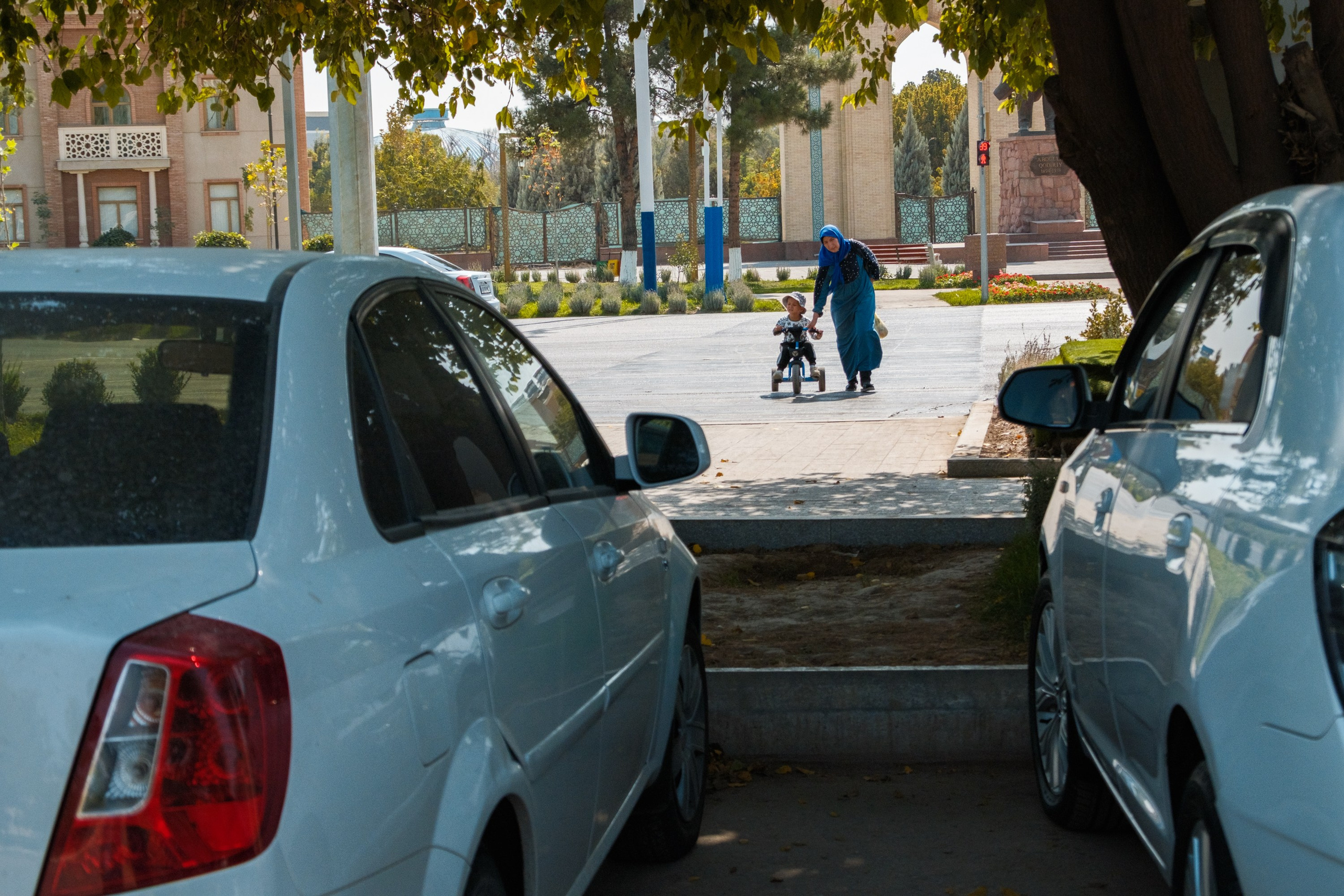 Обзор на объектив 16-300мм Sigma. Личные впечатления и опыт использования. Фотограф Григорий Кравец