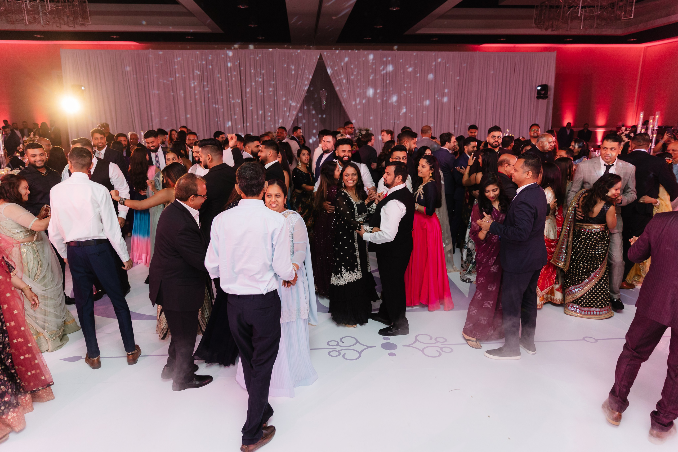 A Sacred Hindu Celebration of Love, Ritual, and Tradition. YES I DO PRODUCTION — Wedding photography&videography