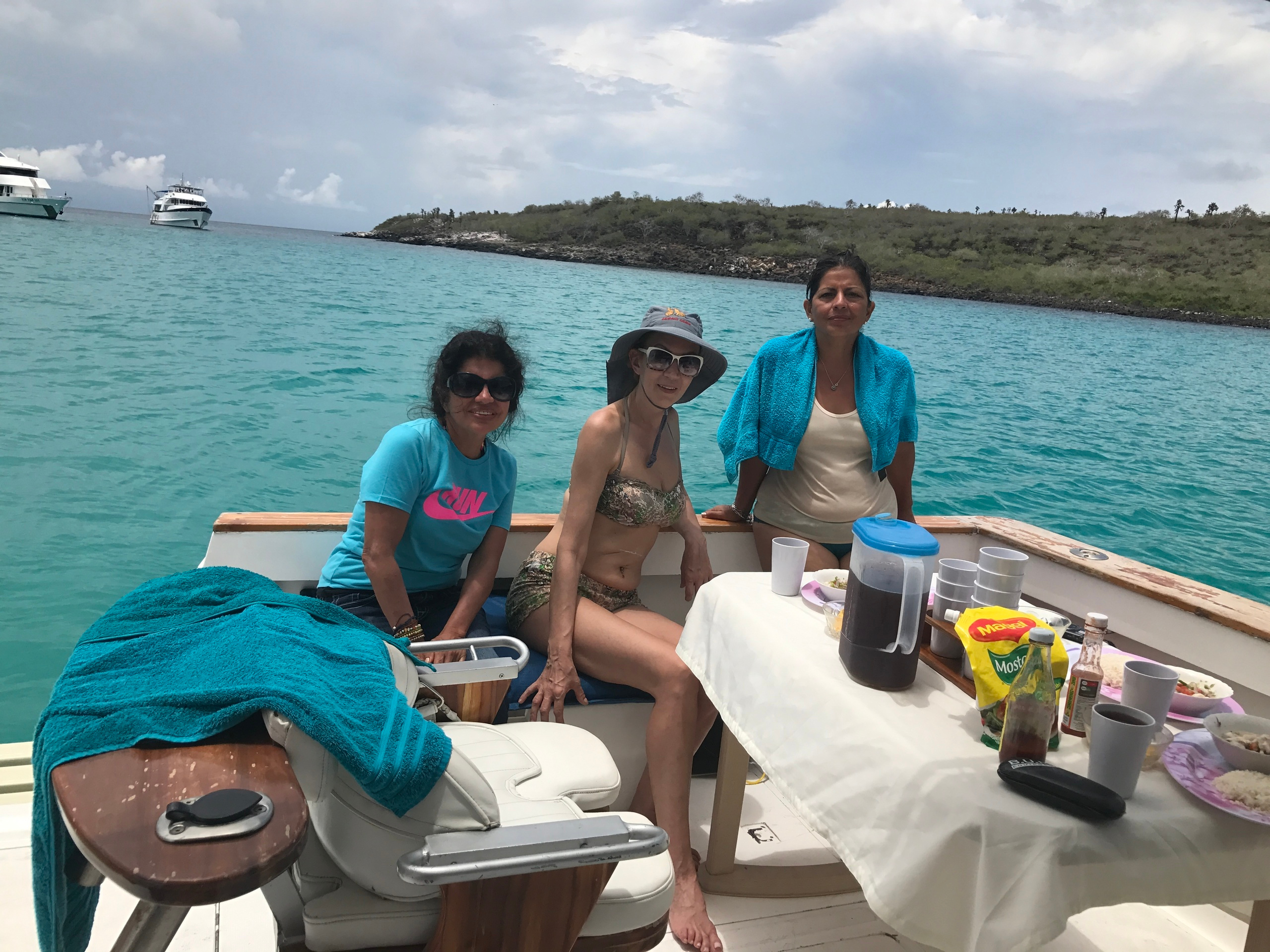 Galapagos 2017, Отчёт о путешествии на Галапагосские острова. Милок и Кирок это позитивные и реальные персоны из Люксембурга, много