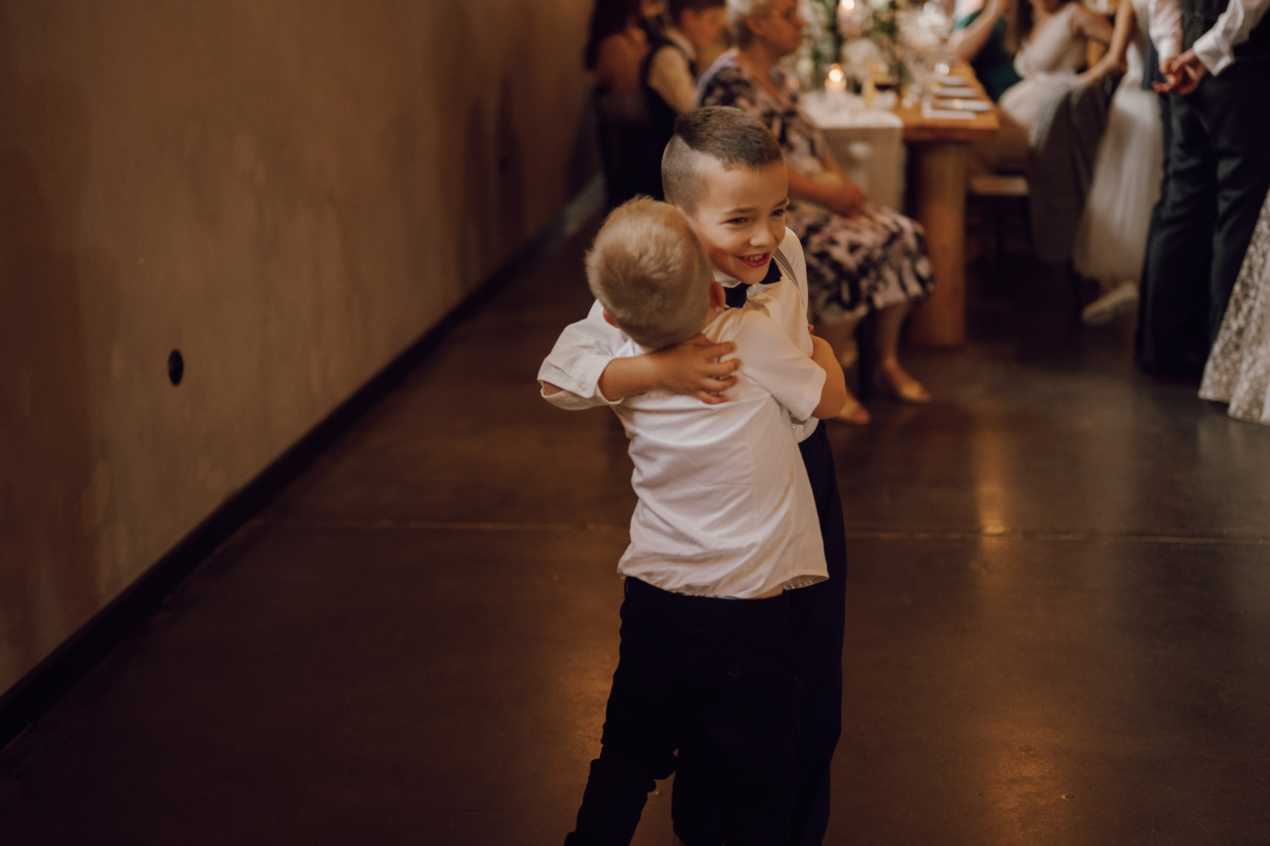 Kasia & Kuba | Wesele w stodole Owczarnia. Ślubny fotograf Poznań | Oliwia Makara