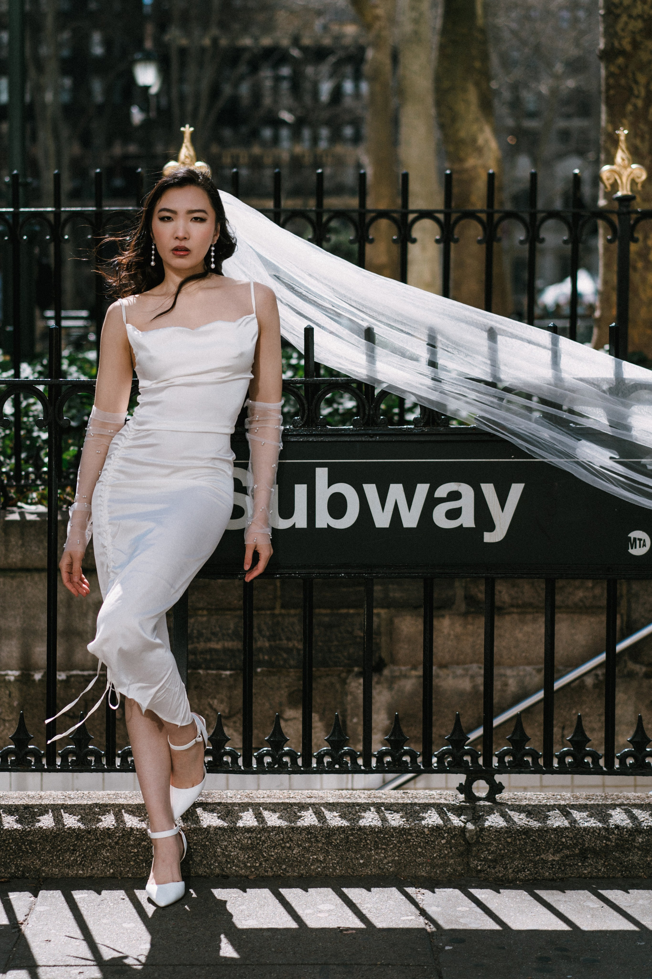 NYC Public Library to Union City Elopement Photography | Intimate Wedding Photos. Videographer and photographer in New York // MAKAROV.VIDEO