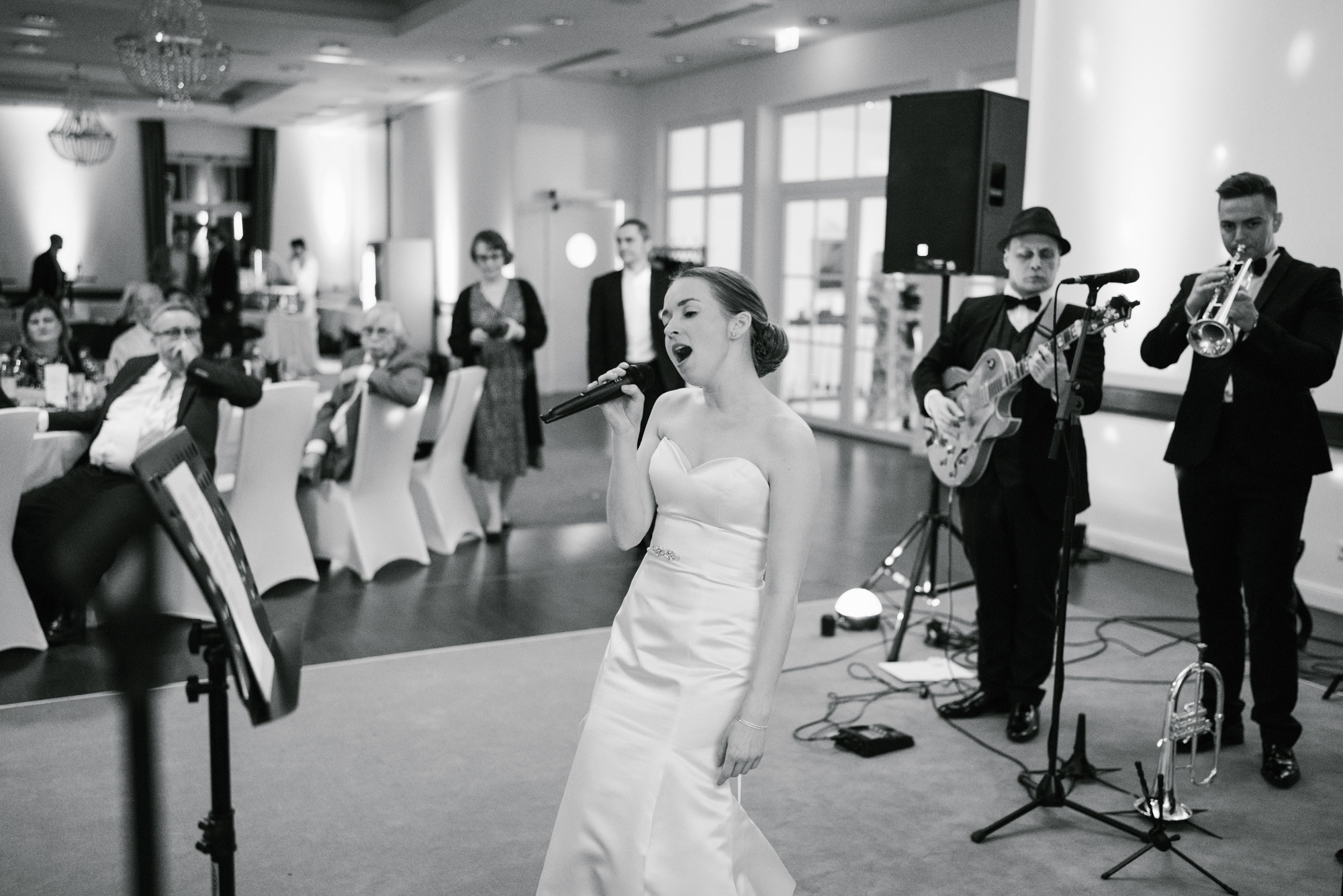 Wedding Photographer on Schwielowsee, Potsdam, Berlin, Germany. Inna Zaytseva Photography | Photographer in Munich | Content Creation