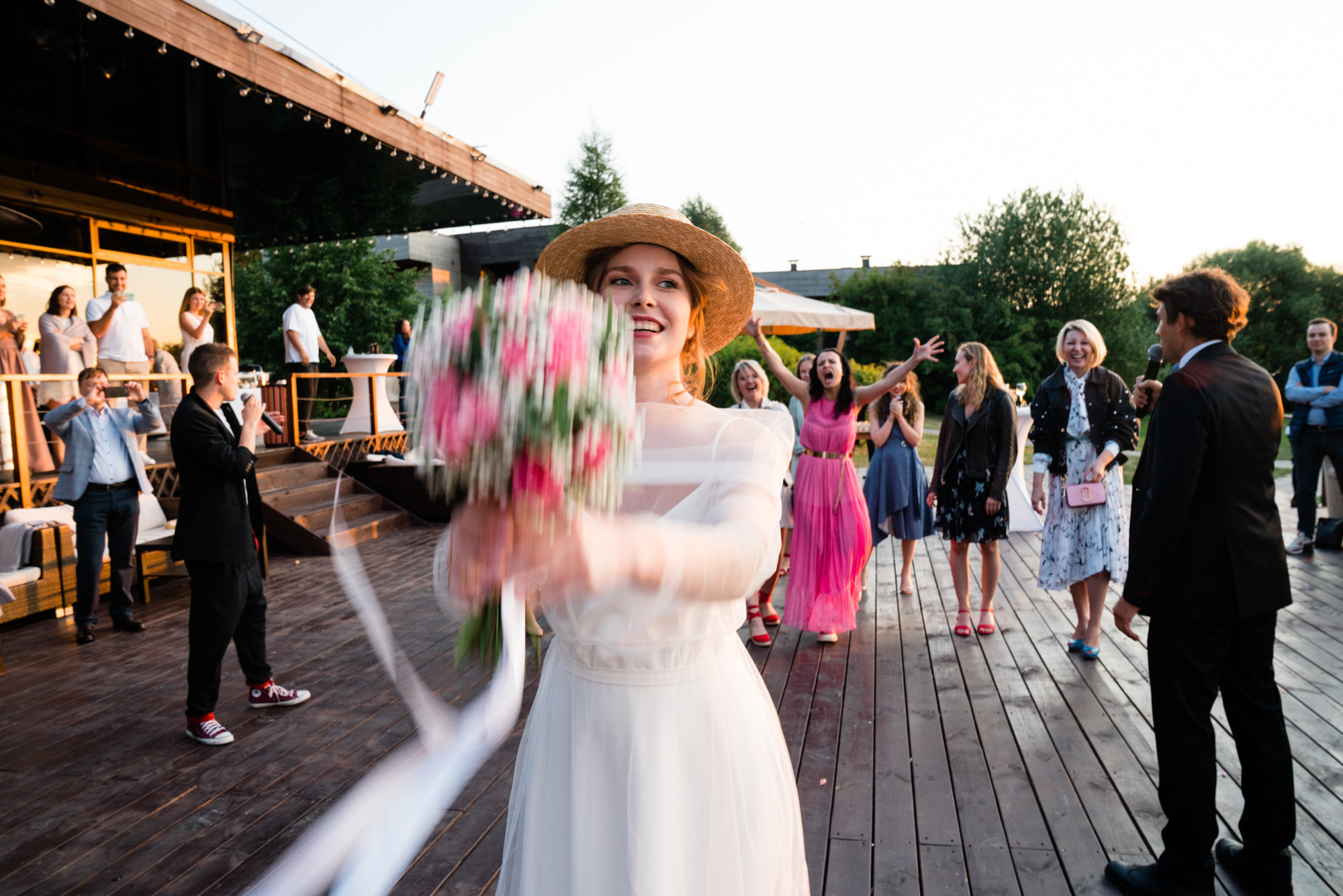 Hochzeitsfotografie im Yachtclub Ammersee und in der Schweiz. Inna Zaytseva Photography | Fotografin in München | Content Creation