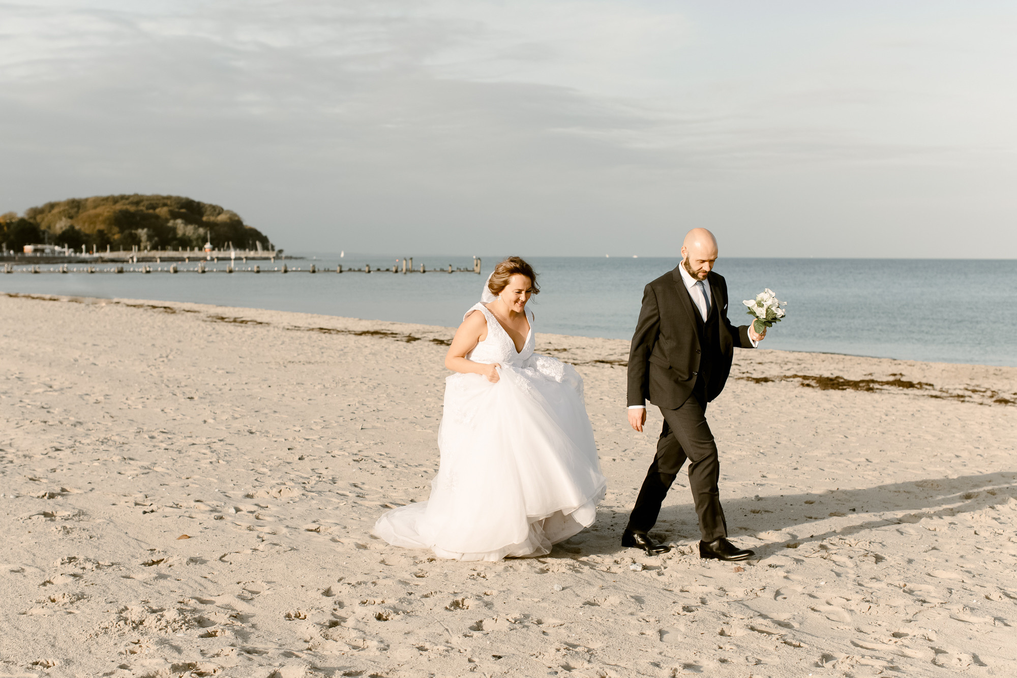 WEDDING IN LUBECK / Hochzeit in Norddeutschland, Hamburg, Lubeck. Inna Zaytseva Photography | Photographer in Munich | Content Creation