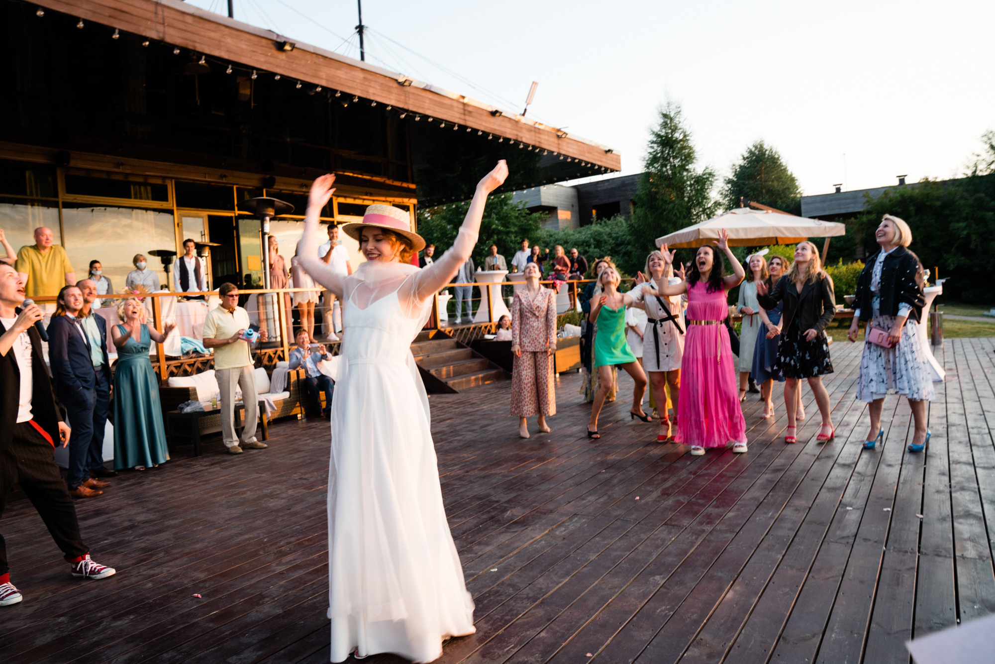 Hochzeitsfotografie im Yachtclub Ammersee und in der Schweiz. Inna Zaytseva Photography | Fotografin in München | Content Creation