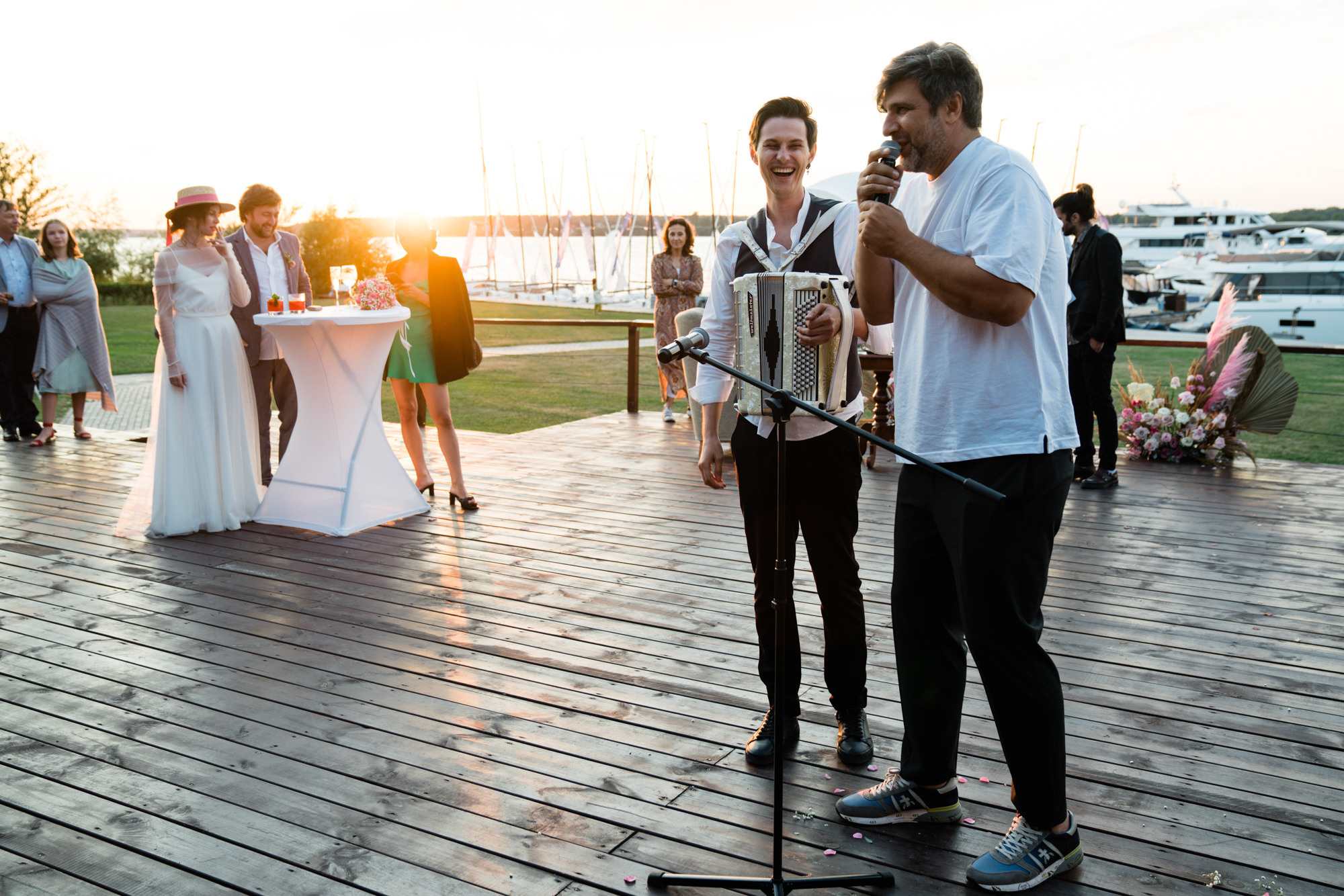 Hochzeitsfotografie im Yachtclub Ammersee und in der Schweiz. Inna Zaytseva Photography | Fotografin in München | Content Creation