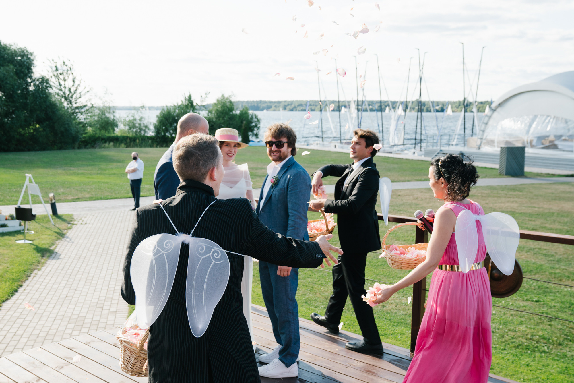 Hochzeitsfotografie im Yachtclub Ammersee und in der Schweiz. Inna Zaytseva Photography | Fotografin in München | Content Creation