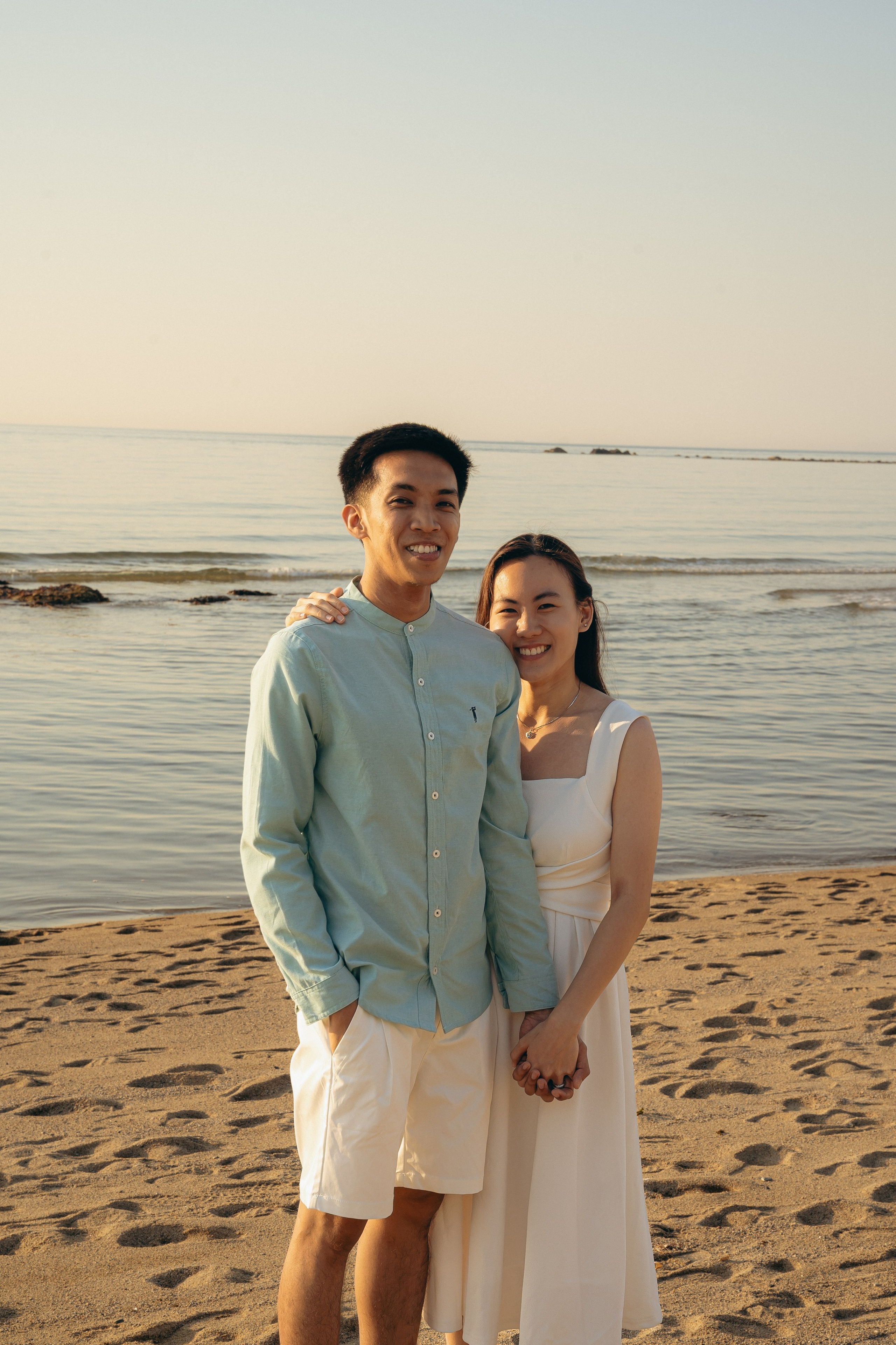 Fukuoka Couple Photoshoot: Roses, Totoro Forest & Sunset Love Story