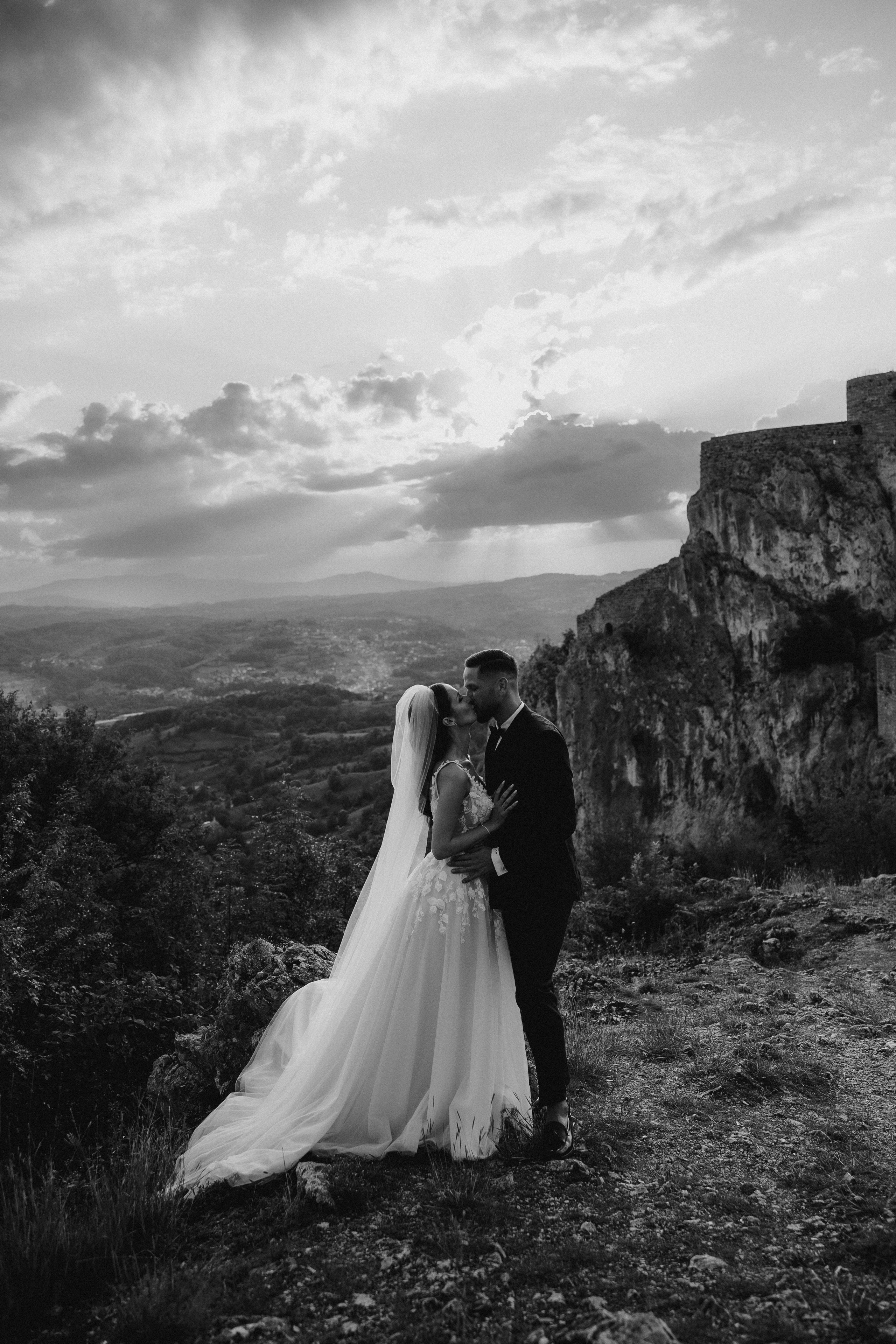 Destination wedding photographer in Serbia Svetozar Gardinovački