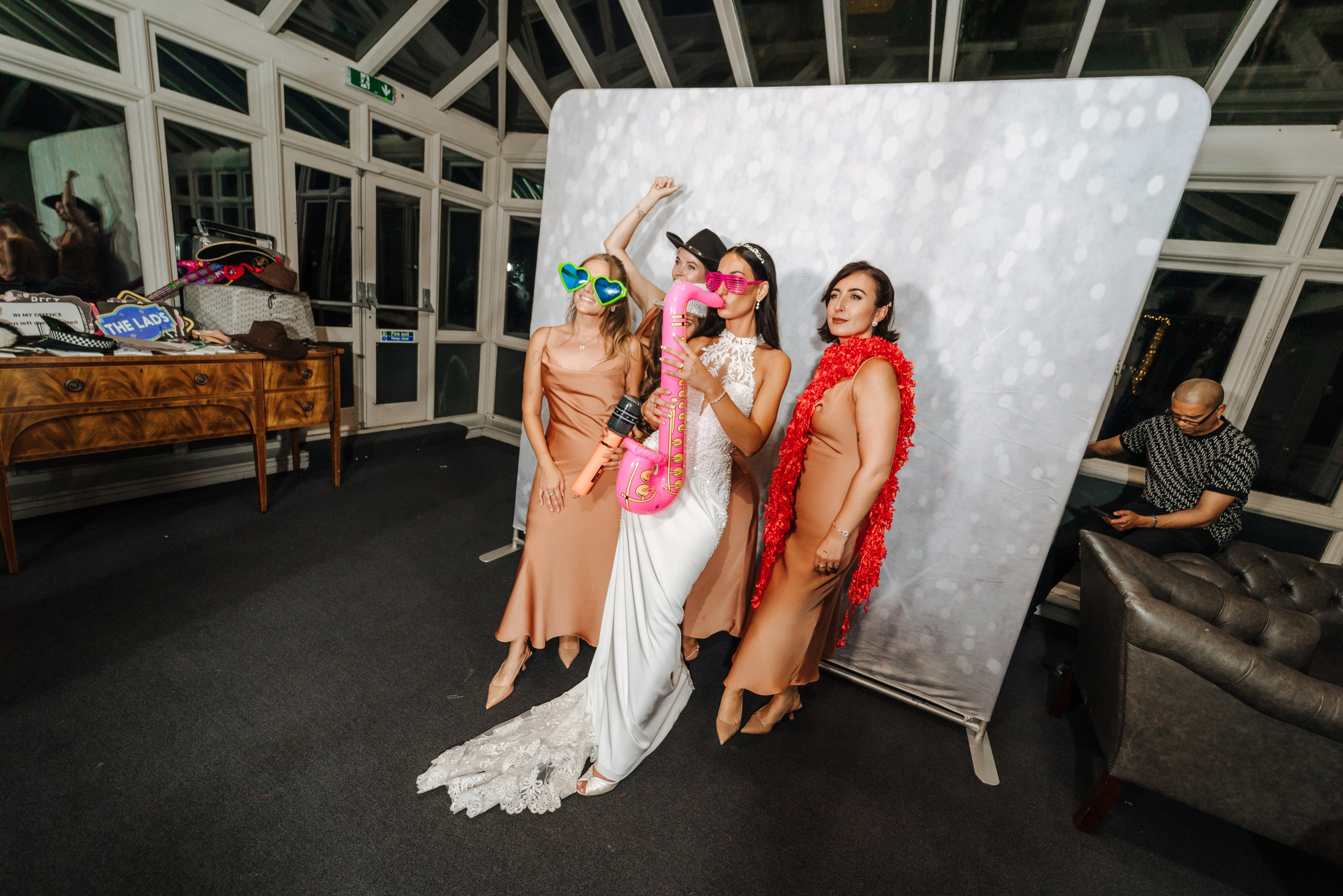 Wedding at Essendon Country Club. Photographer in England Ekaterina Romanova