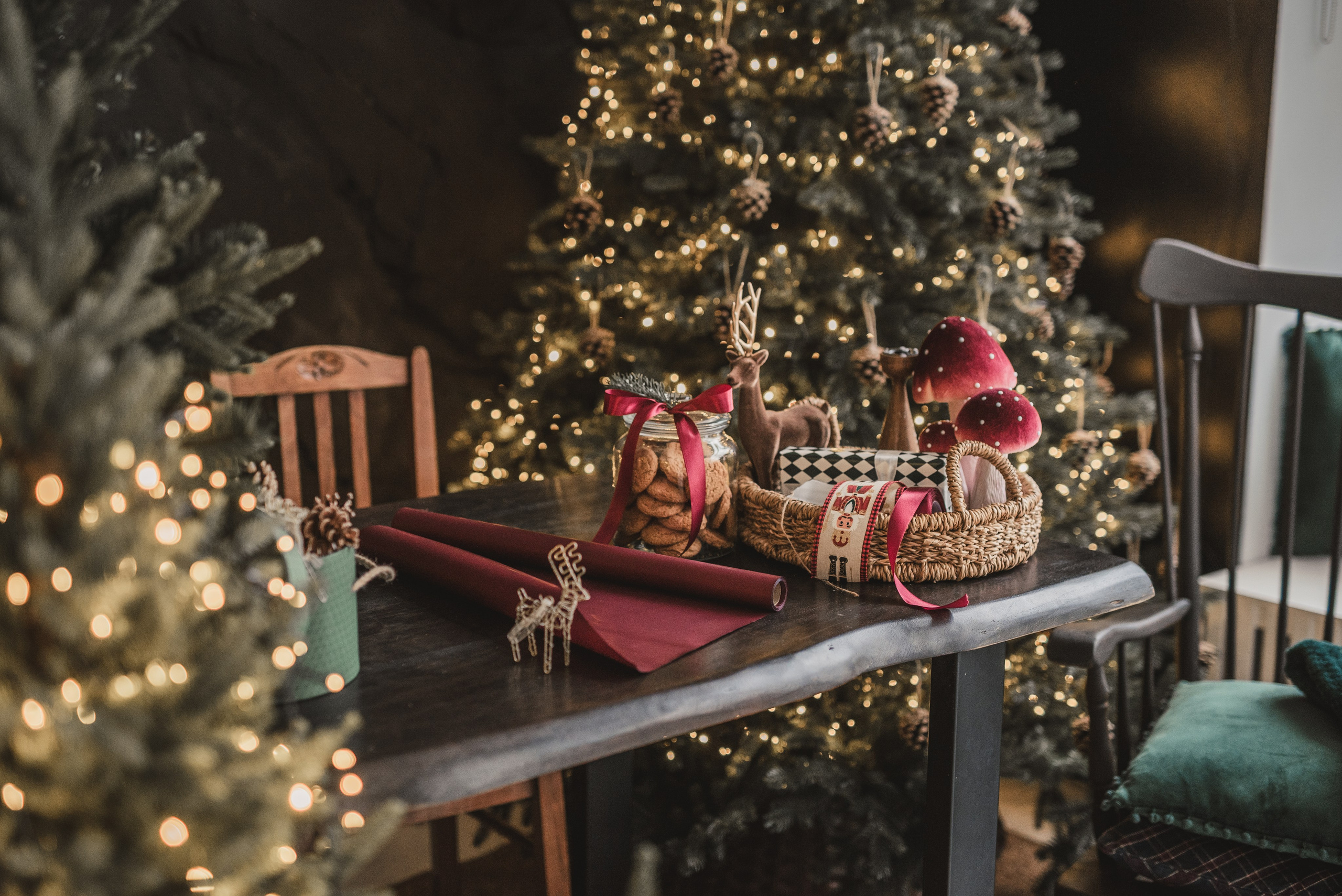 Fotostudijas Ziemassvētku Dekors – Maģiska svētku fotosesijas atmosfēra Rīgā. Fotostudija VEF Rīga