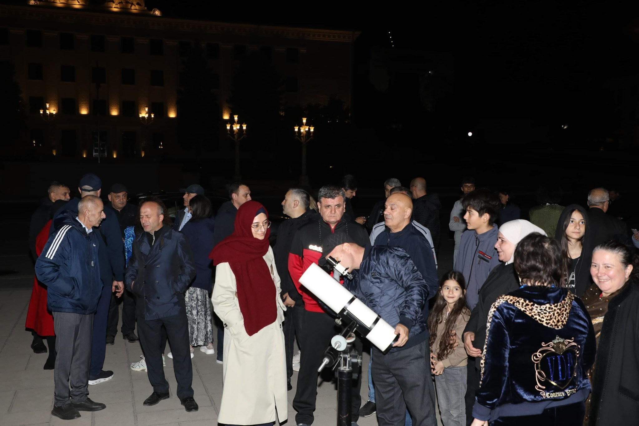 Xankəndidə ilk astronomik müşahidə tədbiri keçirilib. Həvəskar Astronomlar Cəmiyyəti — Astronomy.az