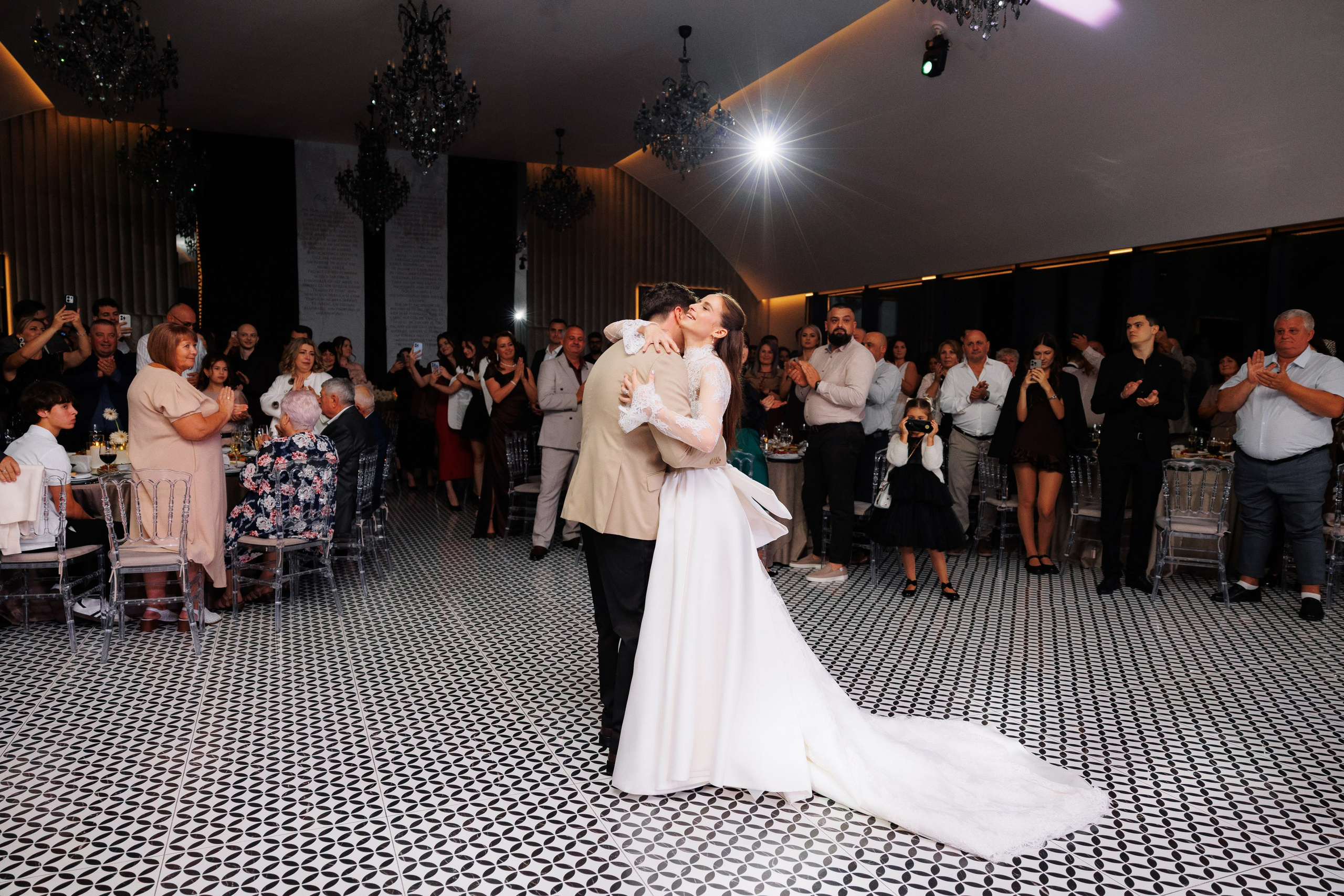 Ai putut fi doar tu. Servicii Foto Video în Chișinău și Europa ID-Brothers