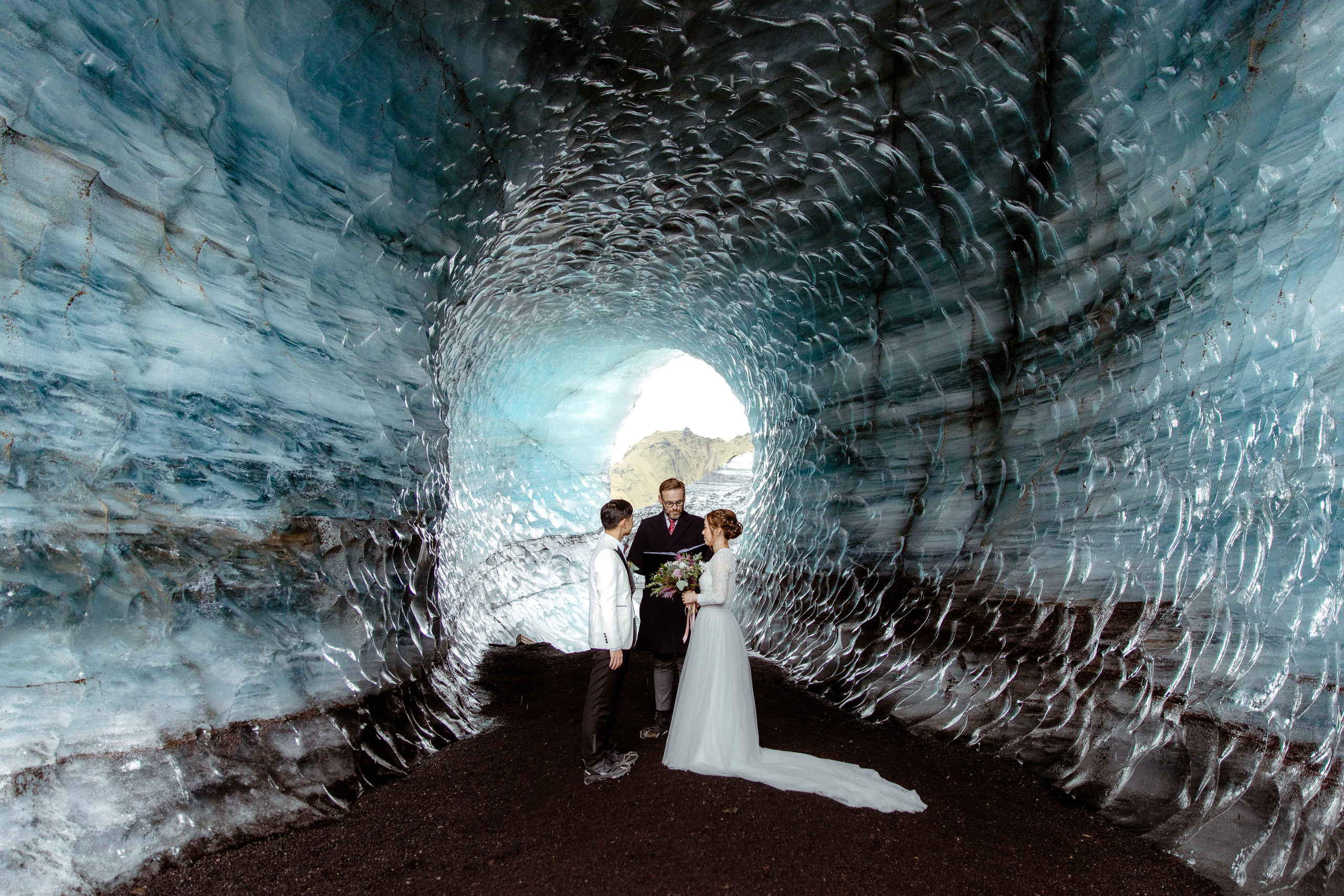 Legal ceremony in Iceland. Iceland elopement photographer & videographer