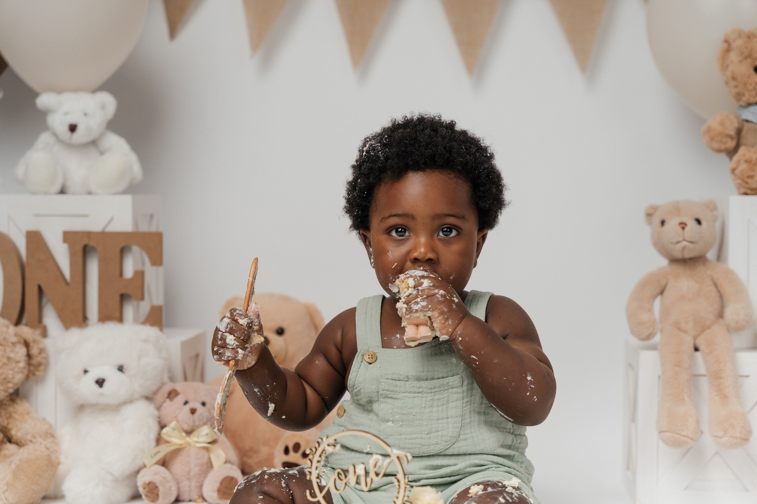 Adorable baby Chukwuma 🥰. Newborn and family photographer. Hills District. Sydney