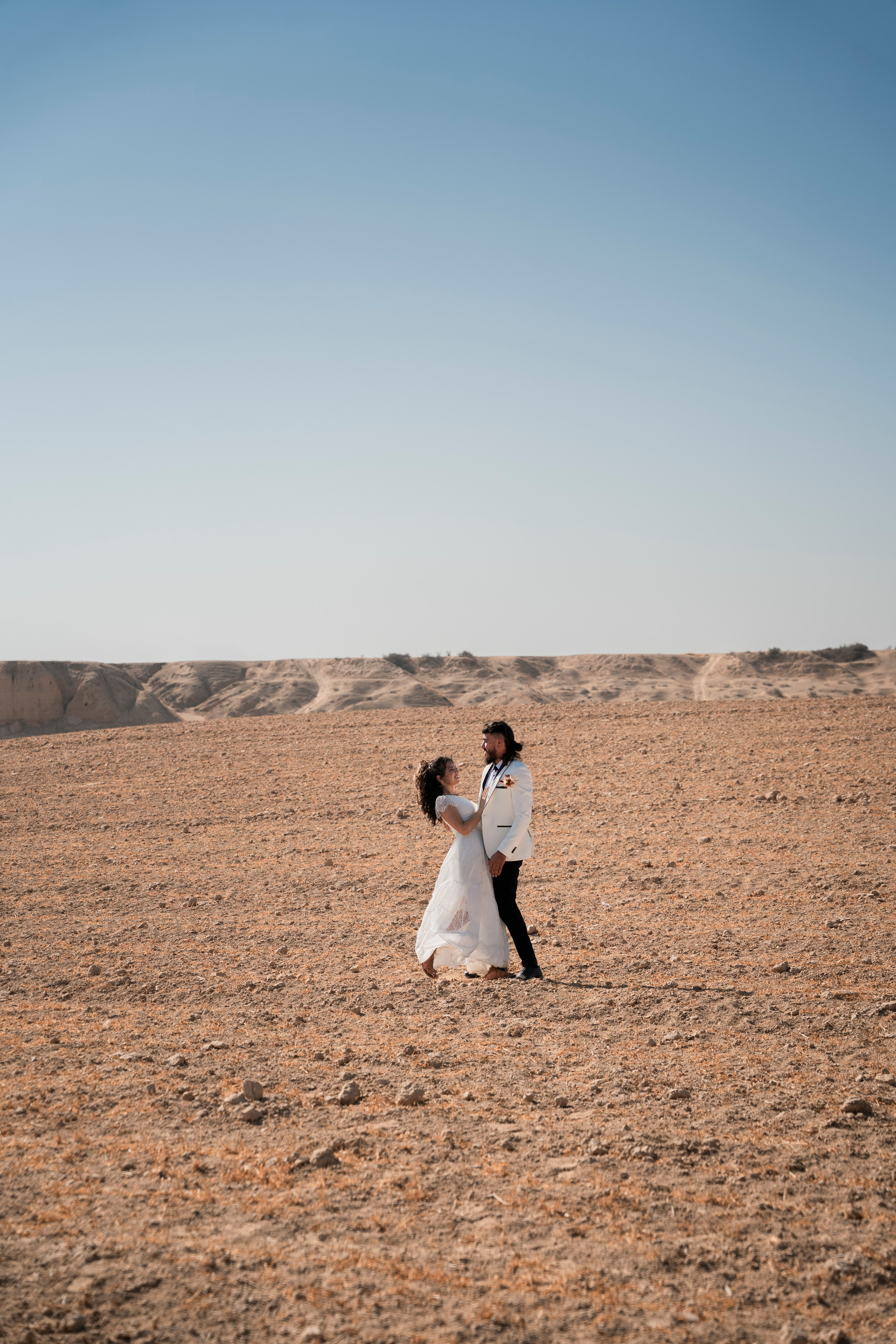 יוסף מזרחי צילום חתונה, ברית וזוגיות. צלם מקצועי שאוהב להוציא אתכם הכי יפים ברגעים הכי מרגשים