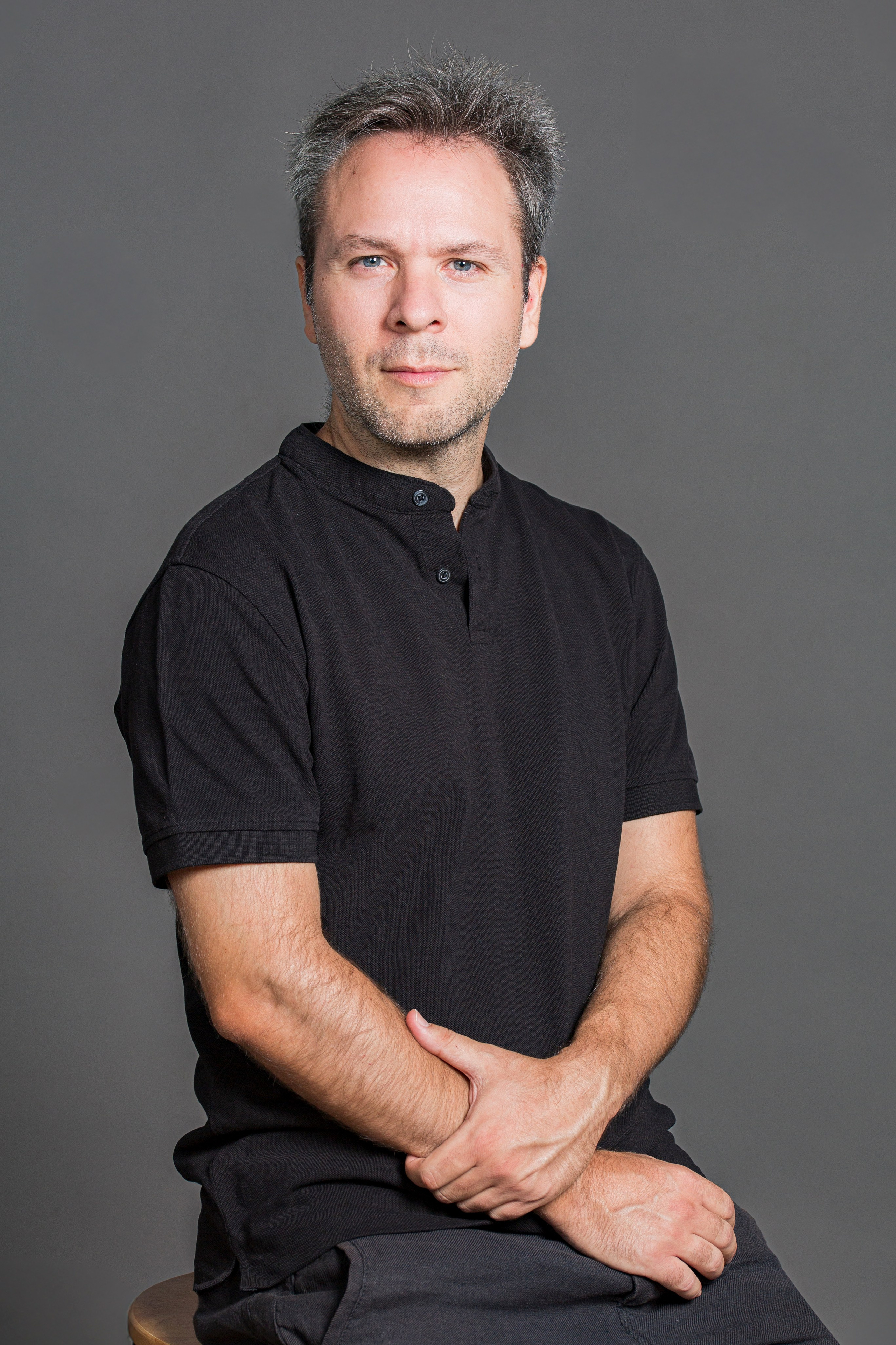 Fotografía de Retratos y Currículum - Rainbox Fotografía en Madrid. Rainbox Estudio de Fotografía