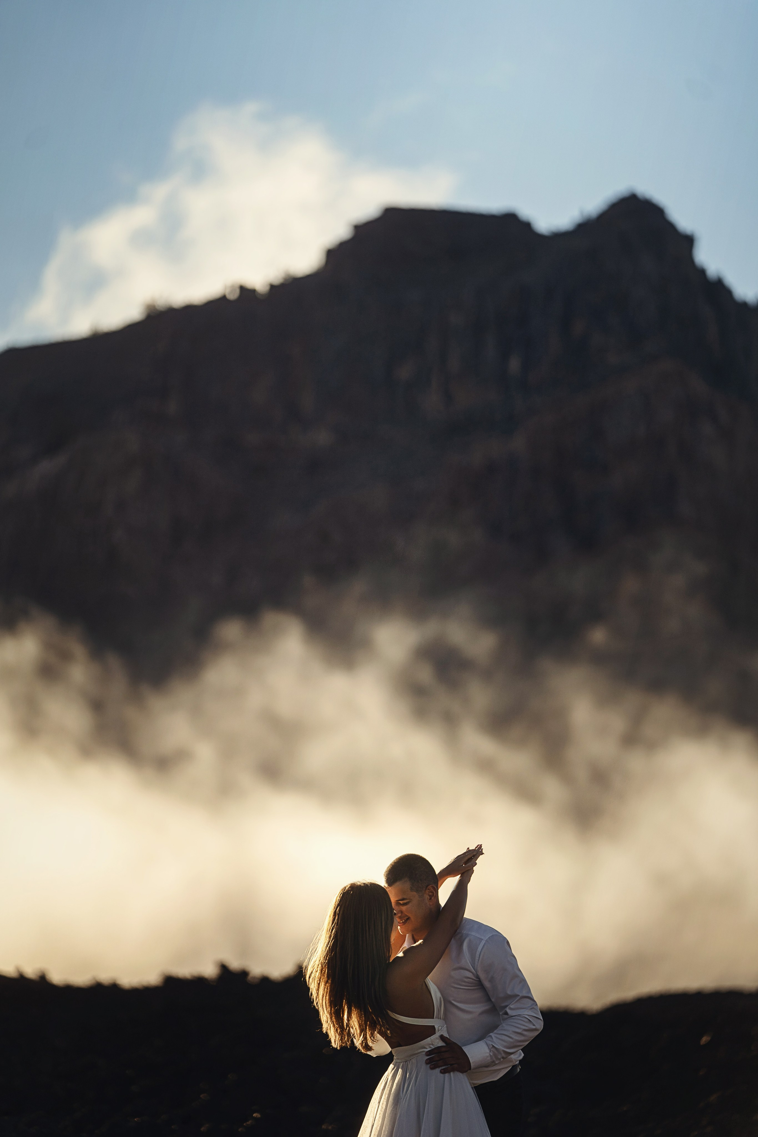 Parque nacional del Teide. Семейный и свадебный фотограф | Фотограф новорождённых, беременности, детей на Тенерифе | Съёмки в летящих платьях | Таня Боннет