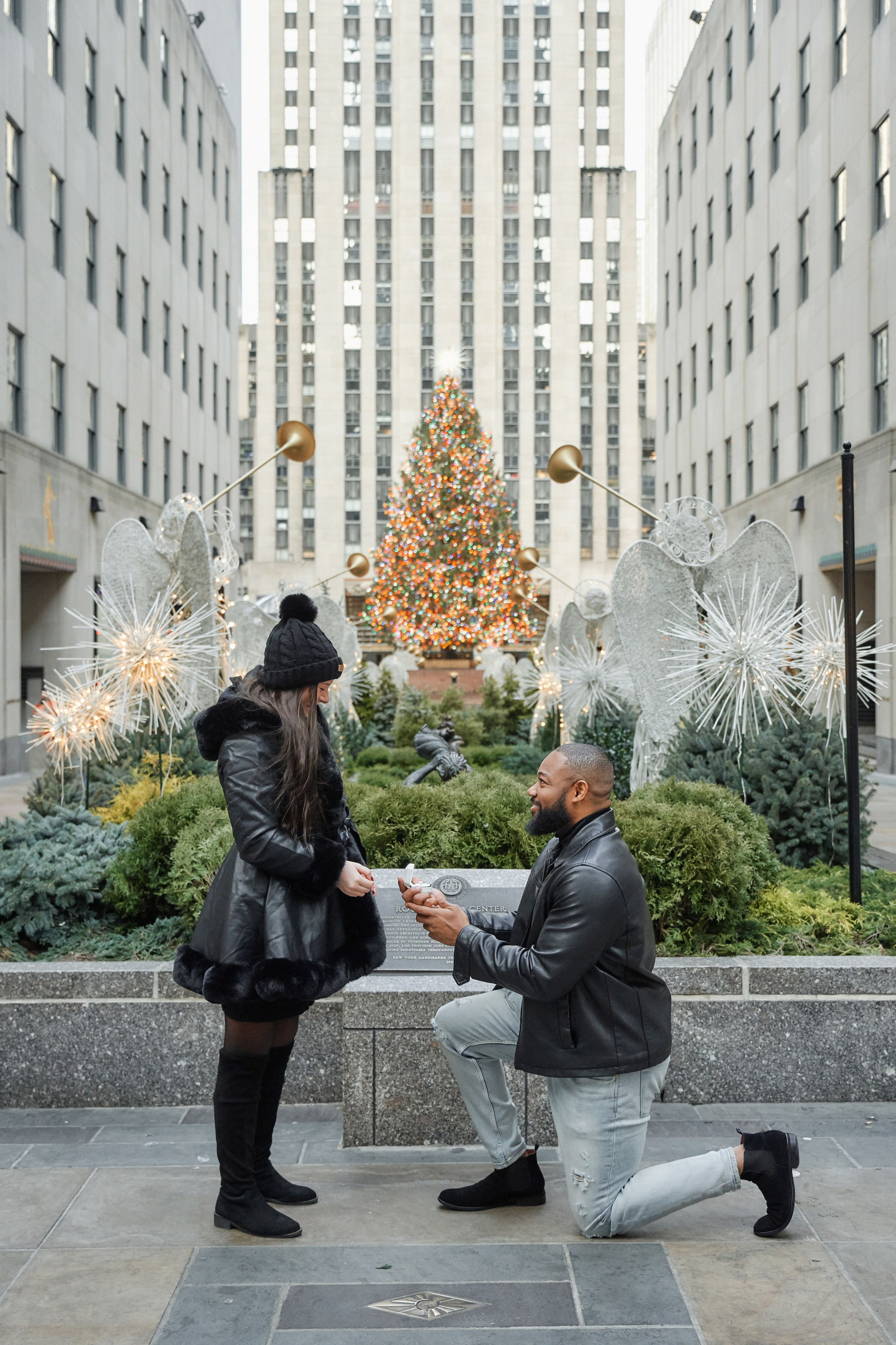 Christmas Mini Session 🎄. Professional Wedding and event photographer USA New York