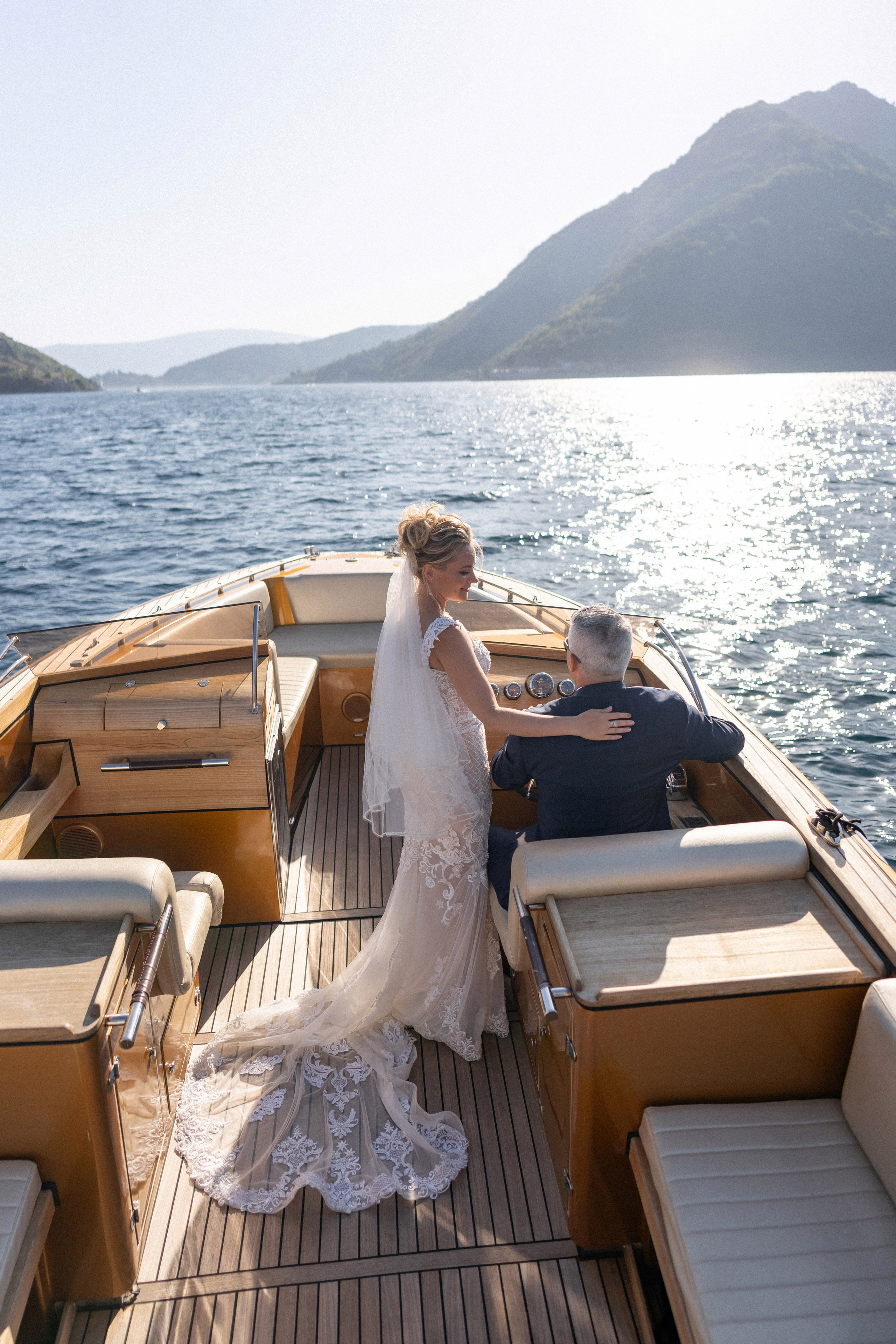 Huur een boot voor fotoshoots in Montenegro