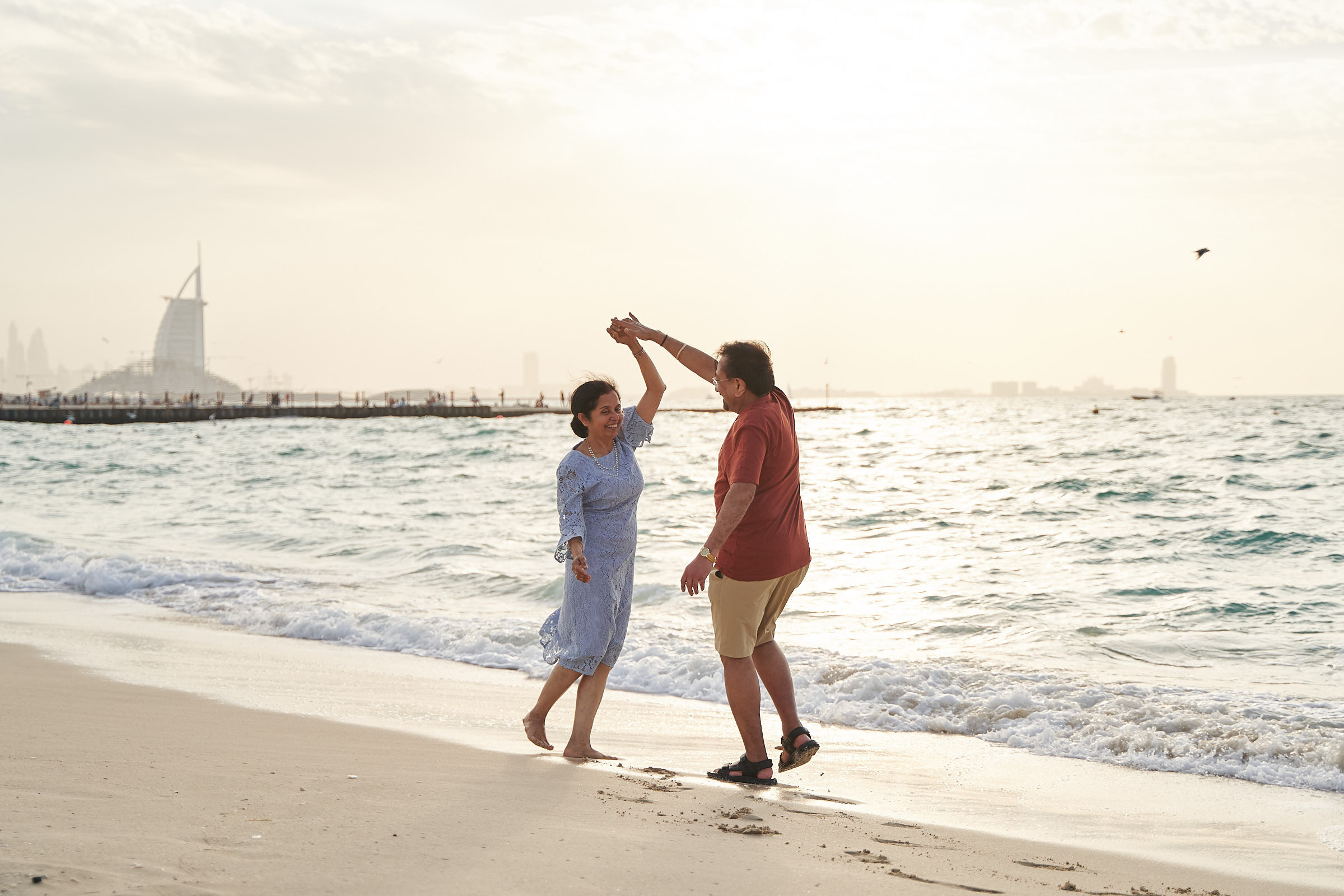 Family photo shoot gathering in Dubai