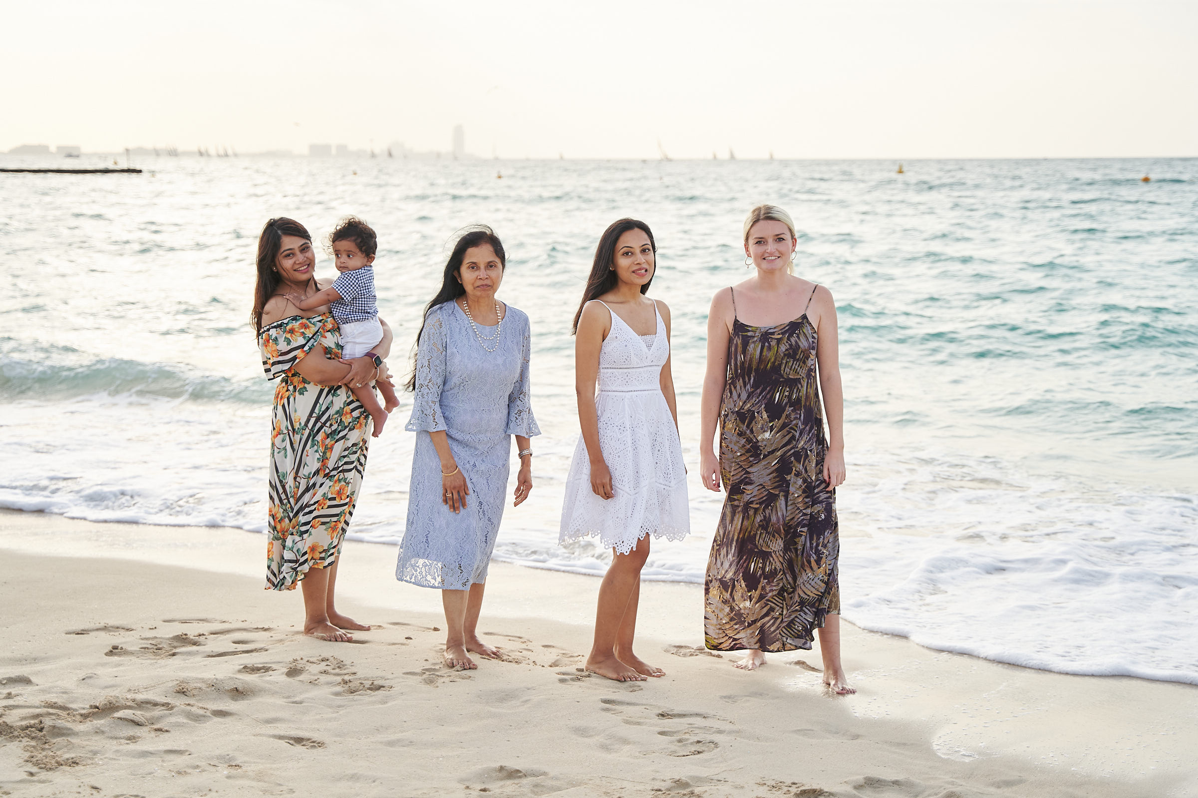 Family photo shoot gathering in Dubai