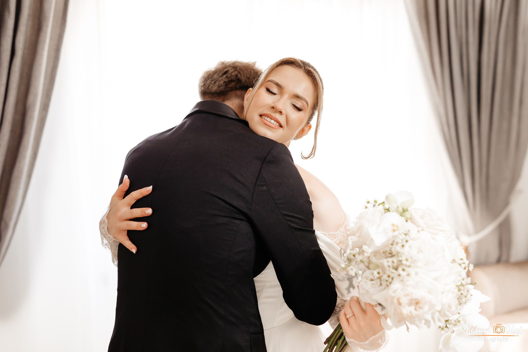 Georgeana & Iulian. Robert Blaj - Fotograf Nuntă Iași