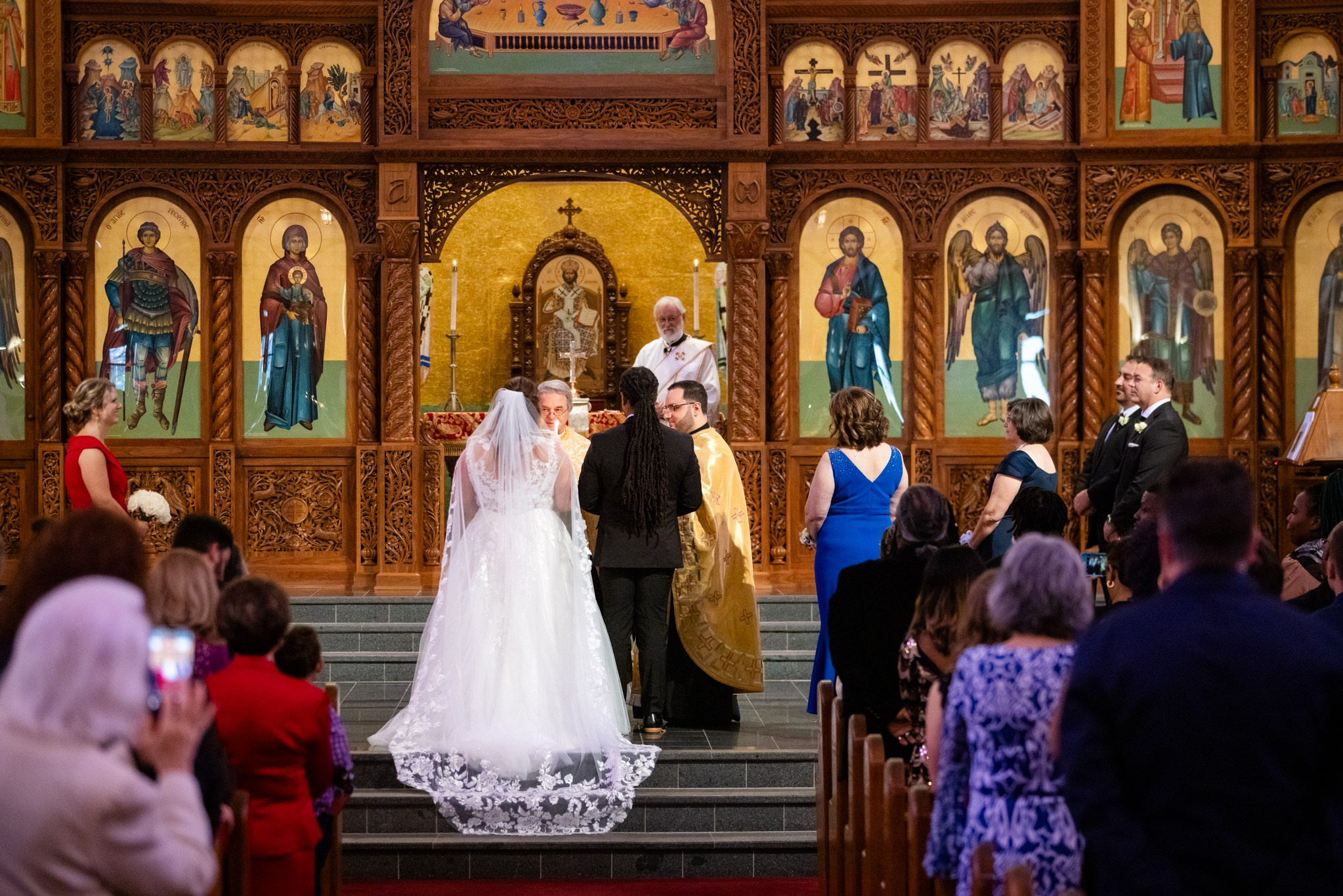 St George Greek Orthodox Church Wedding. Wedding and portrait photography in Greenville SC