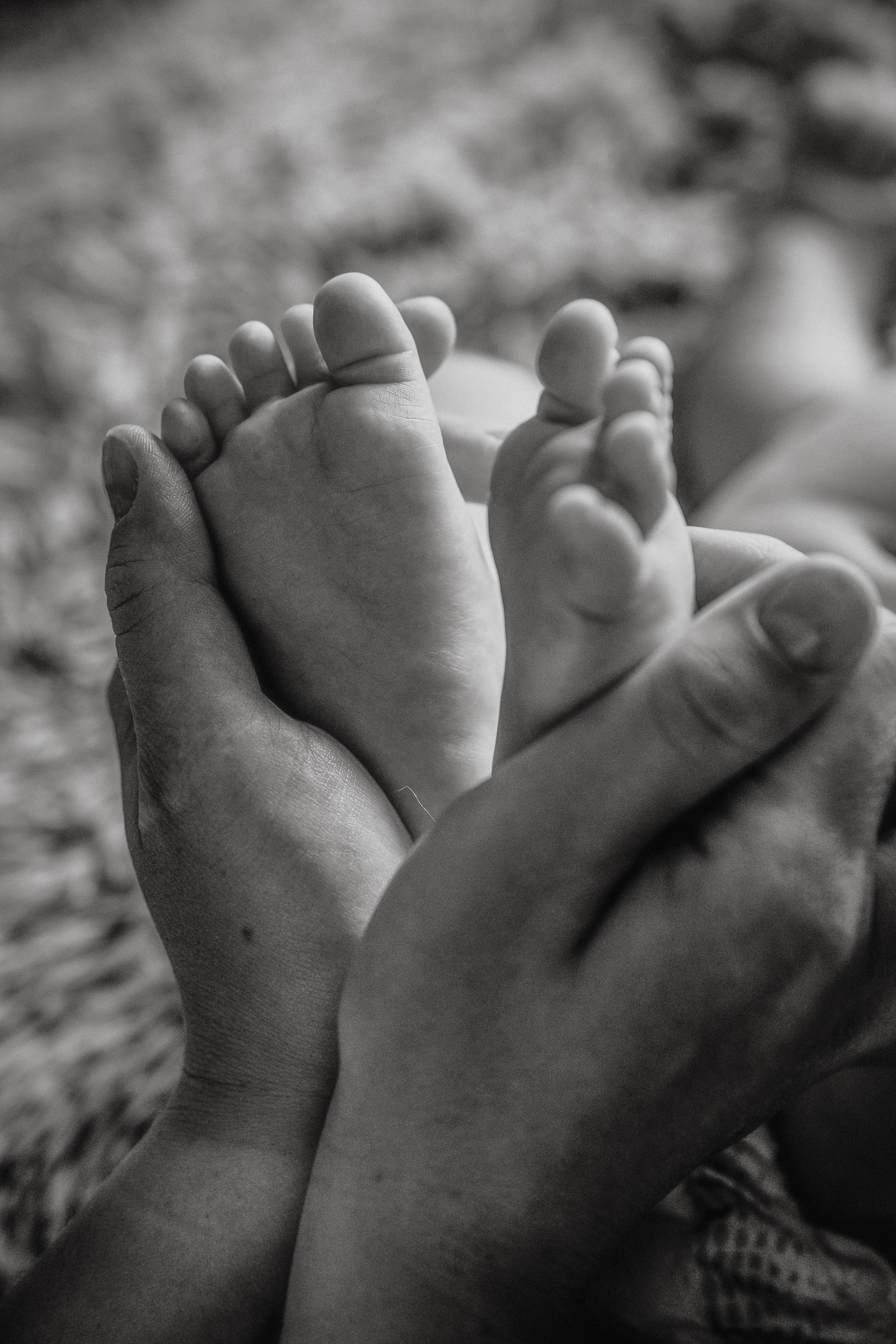 Mother & Newborn Photography – Intimate & Emotional. Alisa Tant — Family and newborn photographer Bucks County, Montgomery county, Philadelphia, NJ