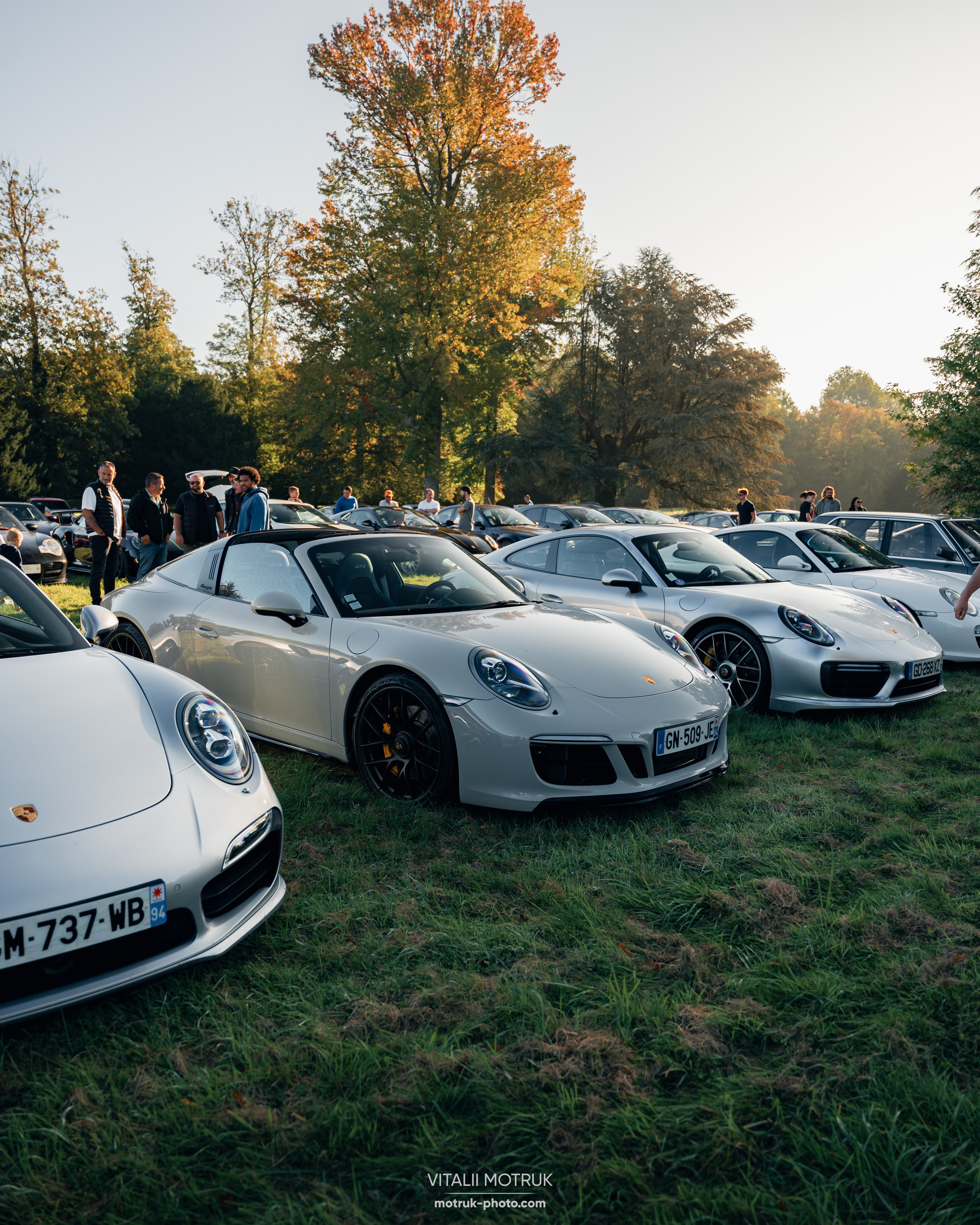 Collecting Cars. Photographe de voitures à Paris — Vitalii Motruk