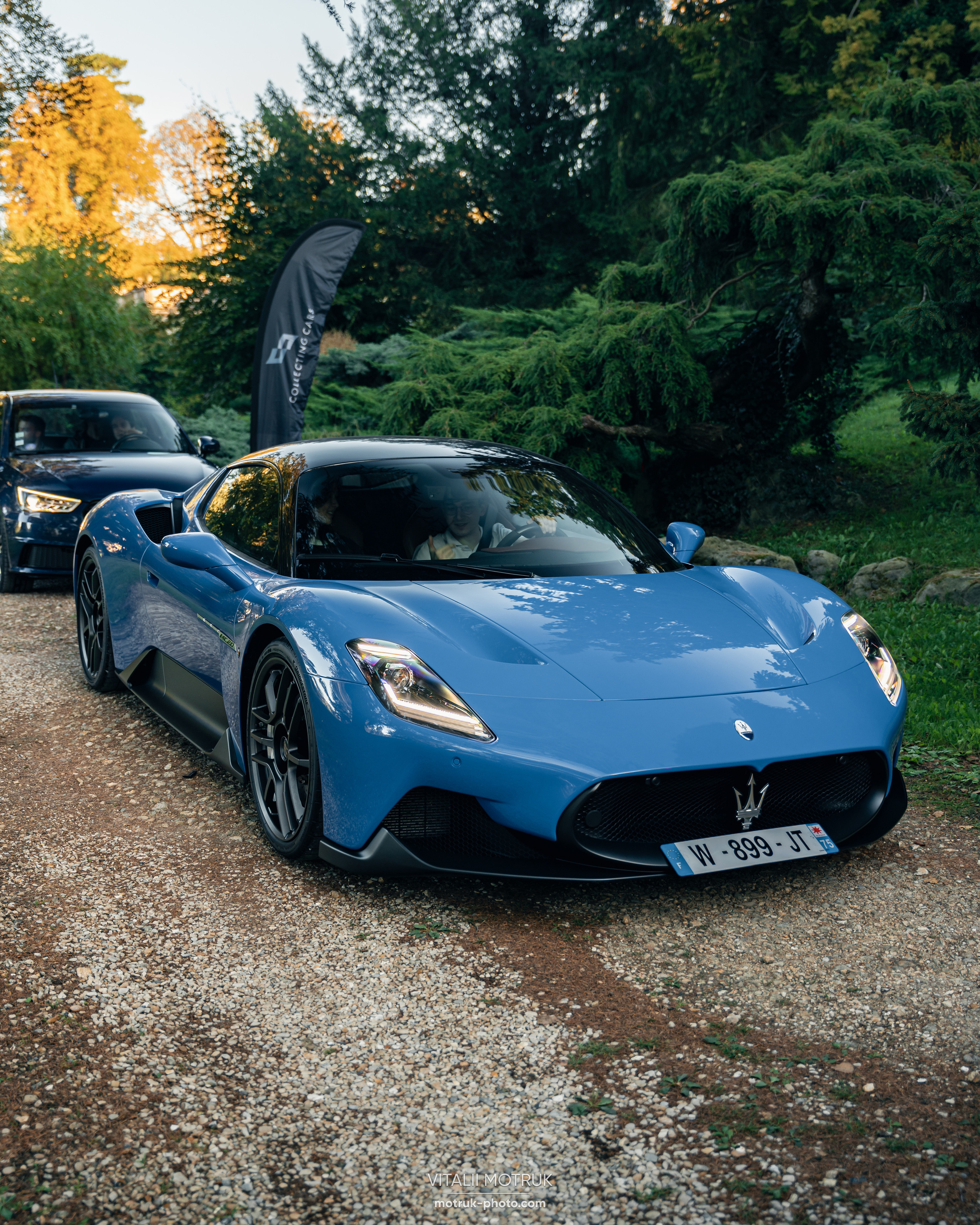Collecting Cars. Photographe de voitures à Paris — Vitalii Motruk