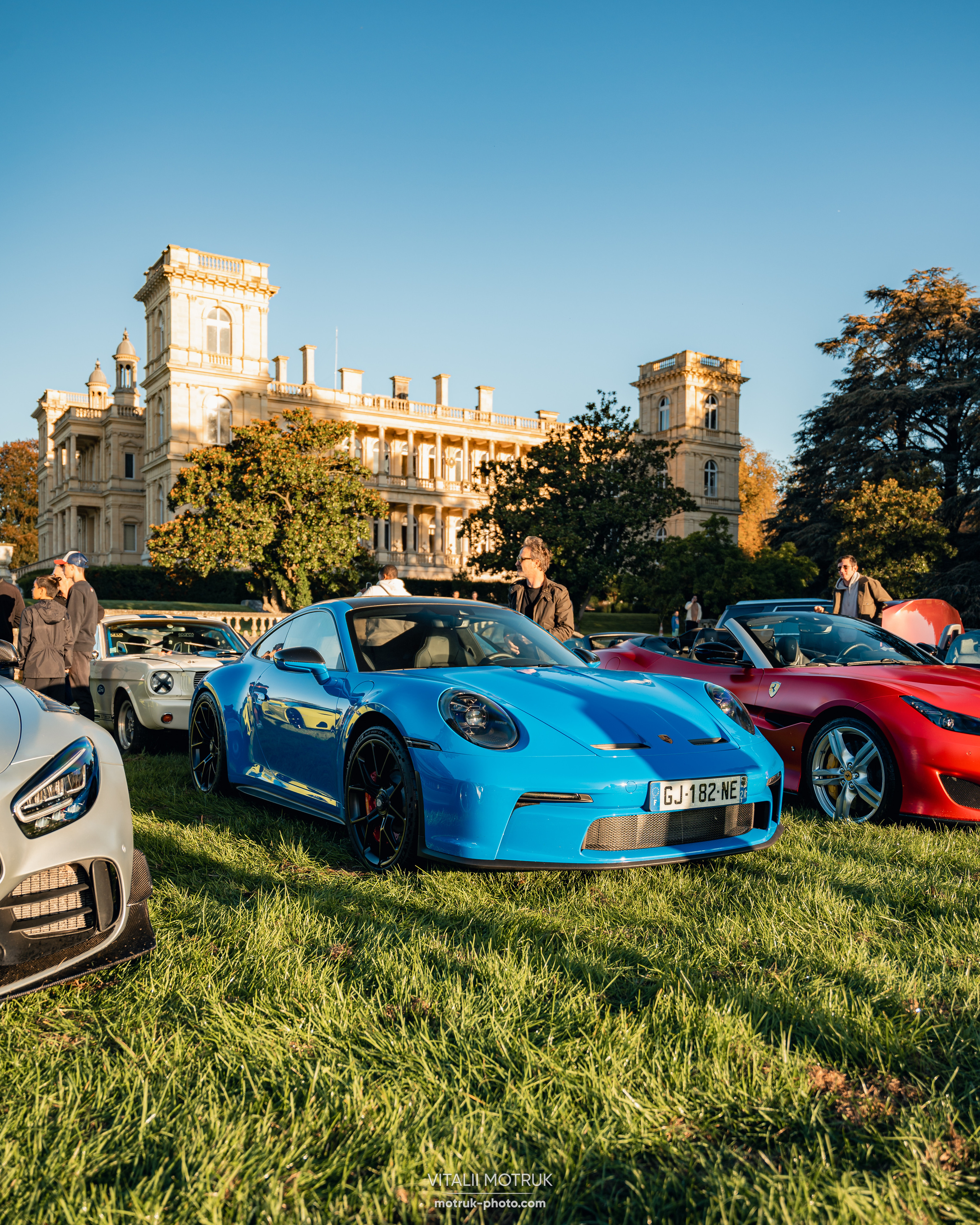 Collecting Cars. Photographe de voitures à Paris — Vitalii Motruk